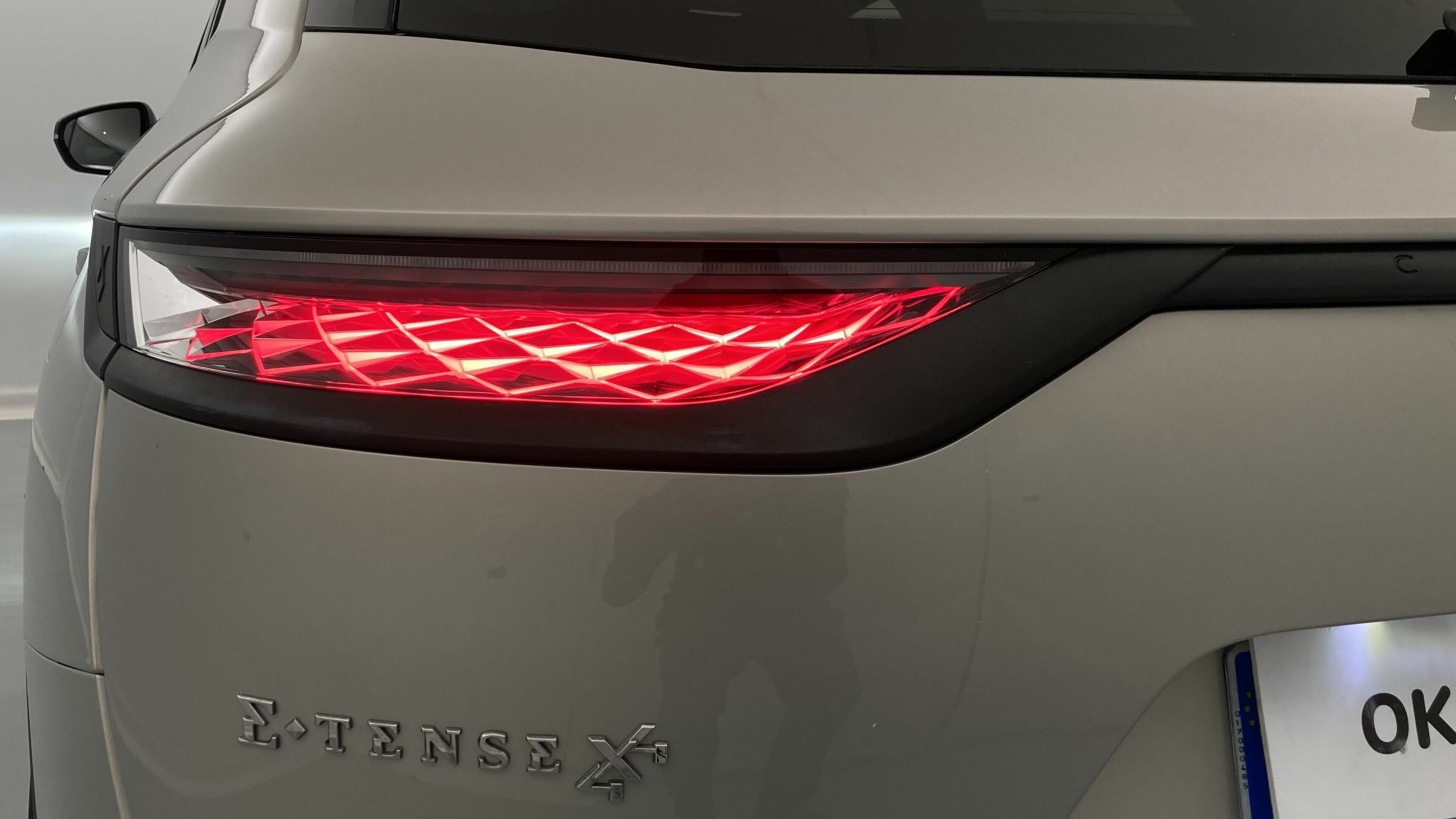 ds ds7 crossback performance line + E-TENSE 300 CA 2022 crystal pearl 29