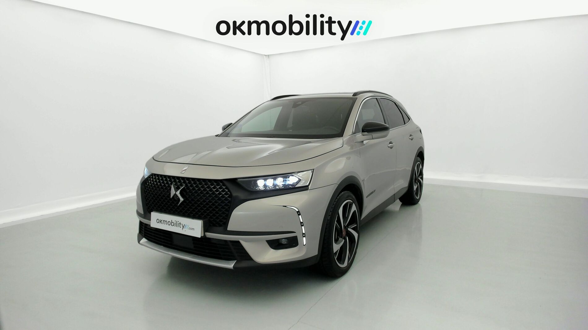 ds ds7 crossback performance line + E-TENSE 300 CA 2022 crystal pearl 1