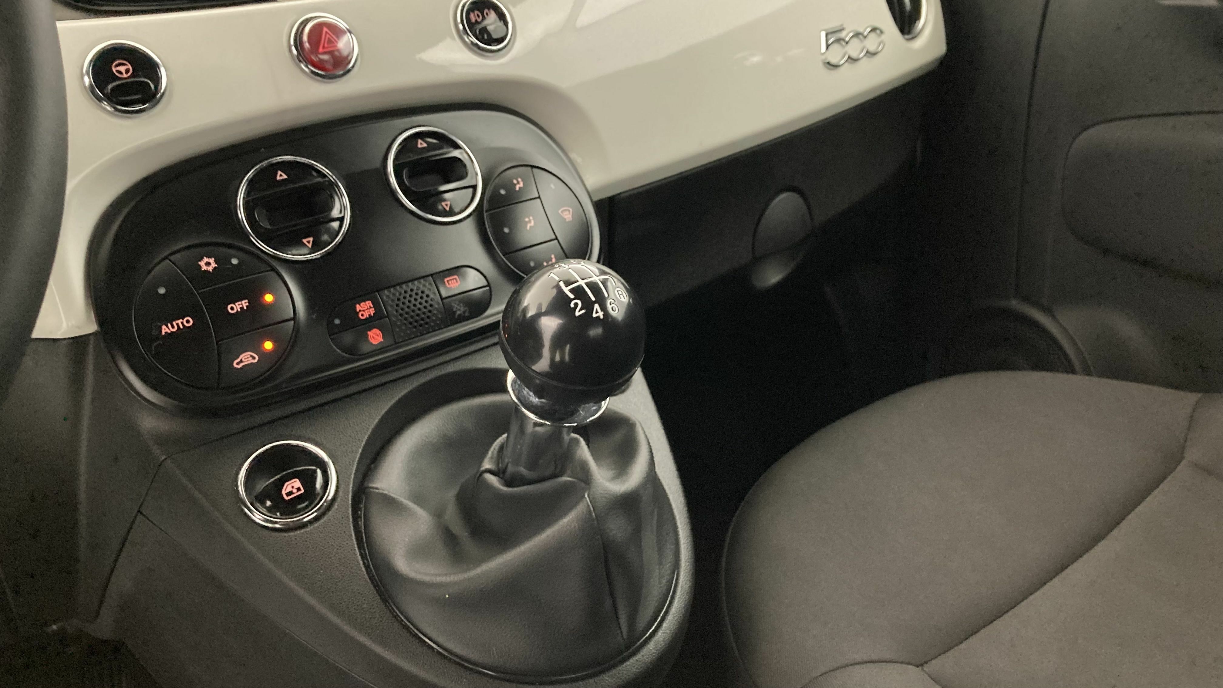 fiat 500c dolcevita 1.0 HYBRID 70 MHEV 2024 bianco 19