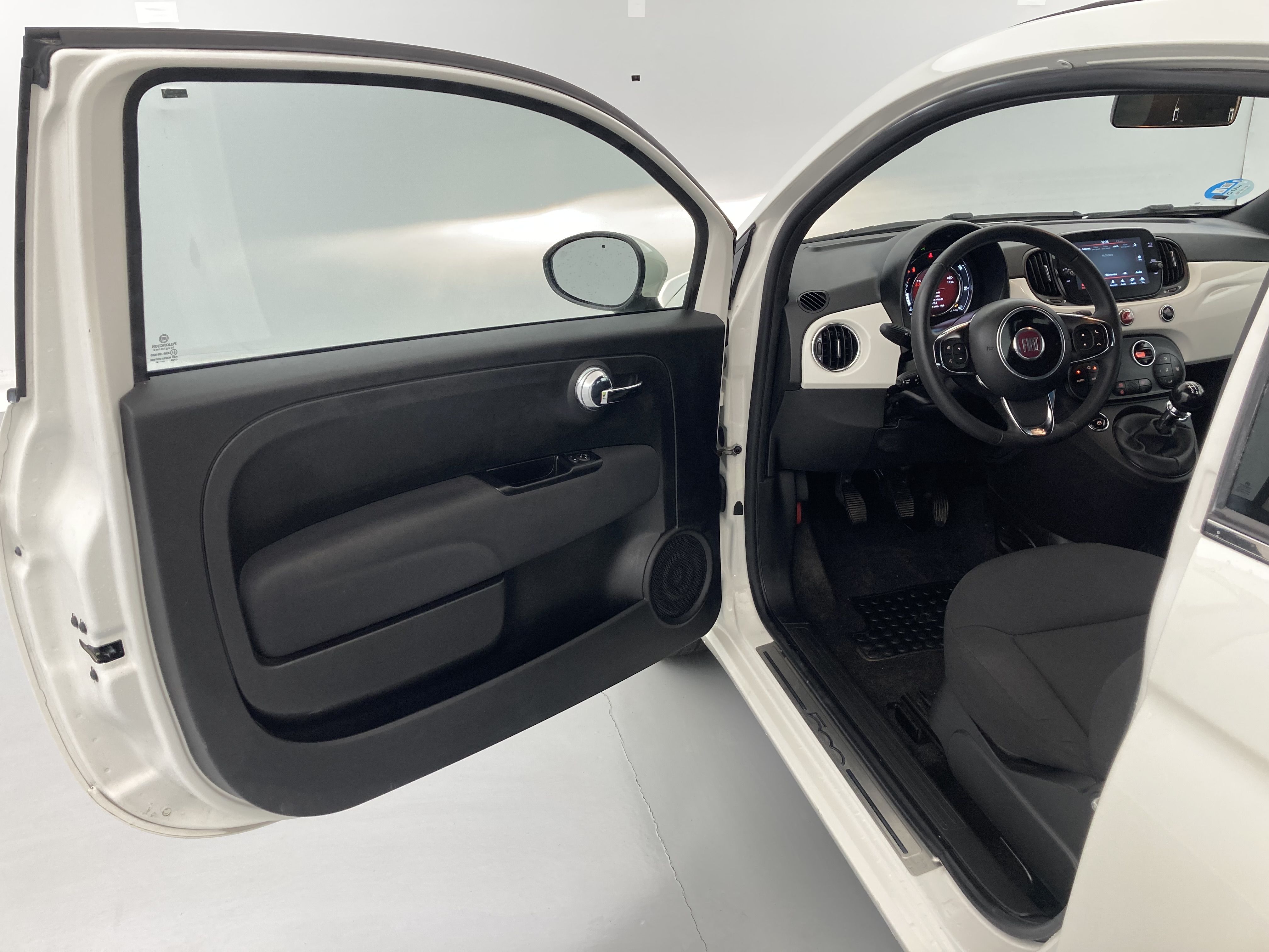 fiat 500c dolcevita 1.0 HYBRID 70 MHEV 2024 bianco 19