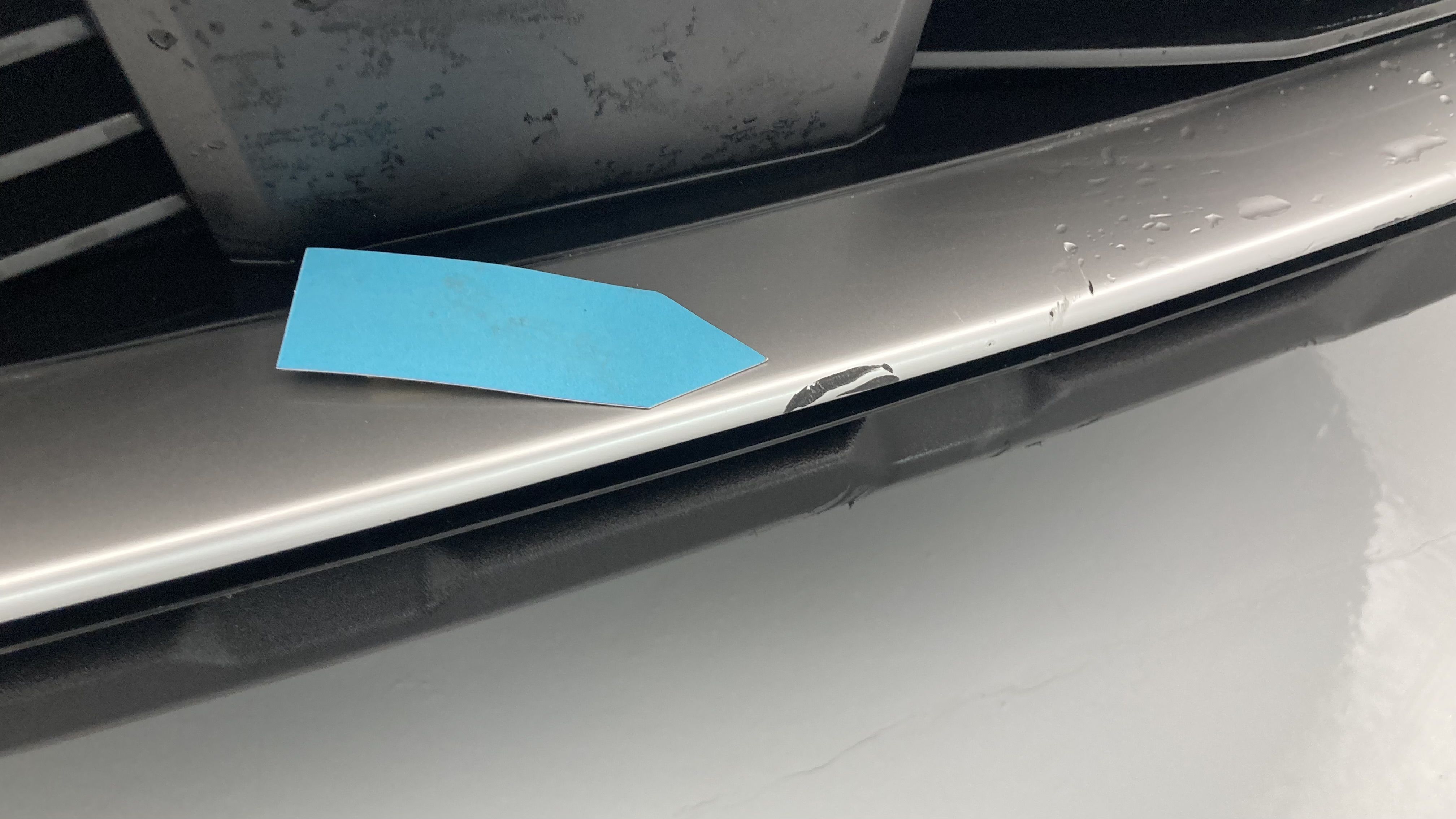 peugeot 3008 gt pack 1.6 HYBRID 300 EAT PHEV 2022 gris artense / negro 31