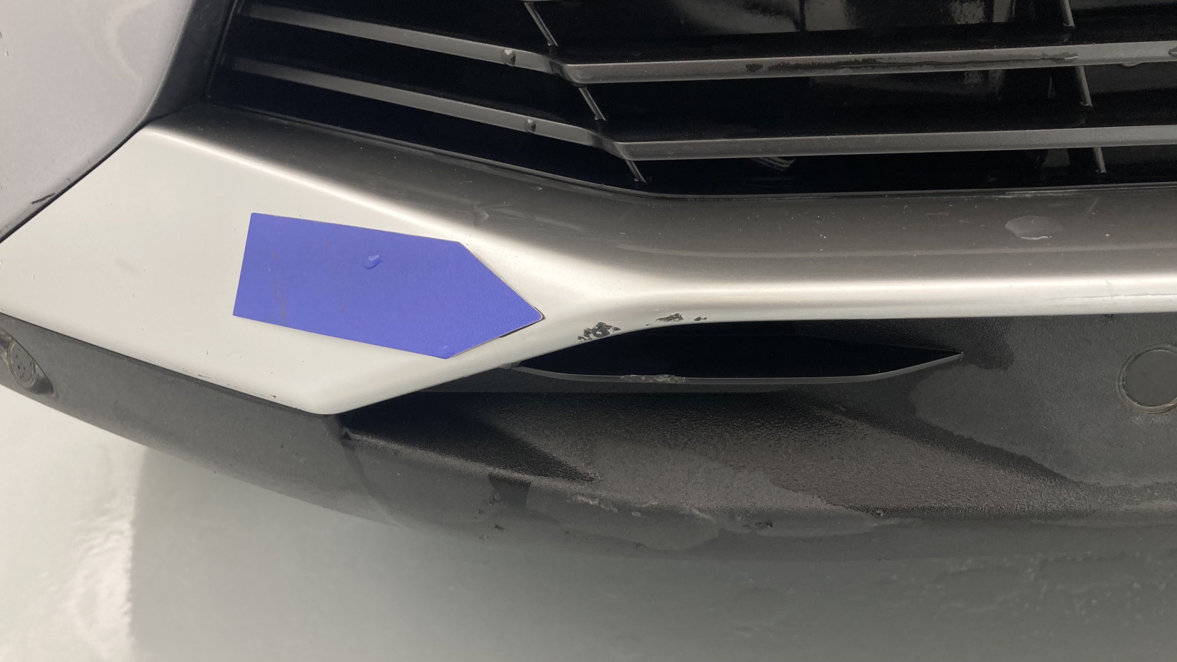 peugeot 3008 gt pack 1.6 HYBRID 300 EAT PHEV 2022 gris artense / negro 32