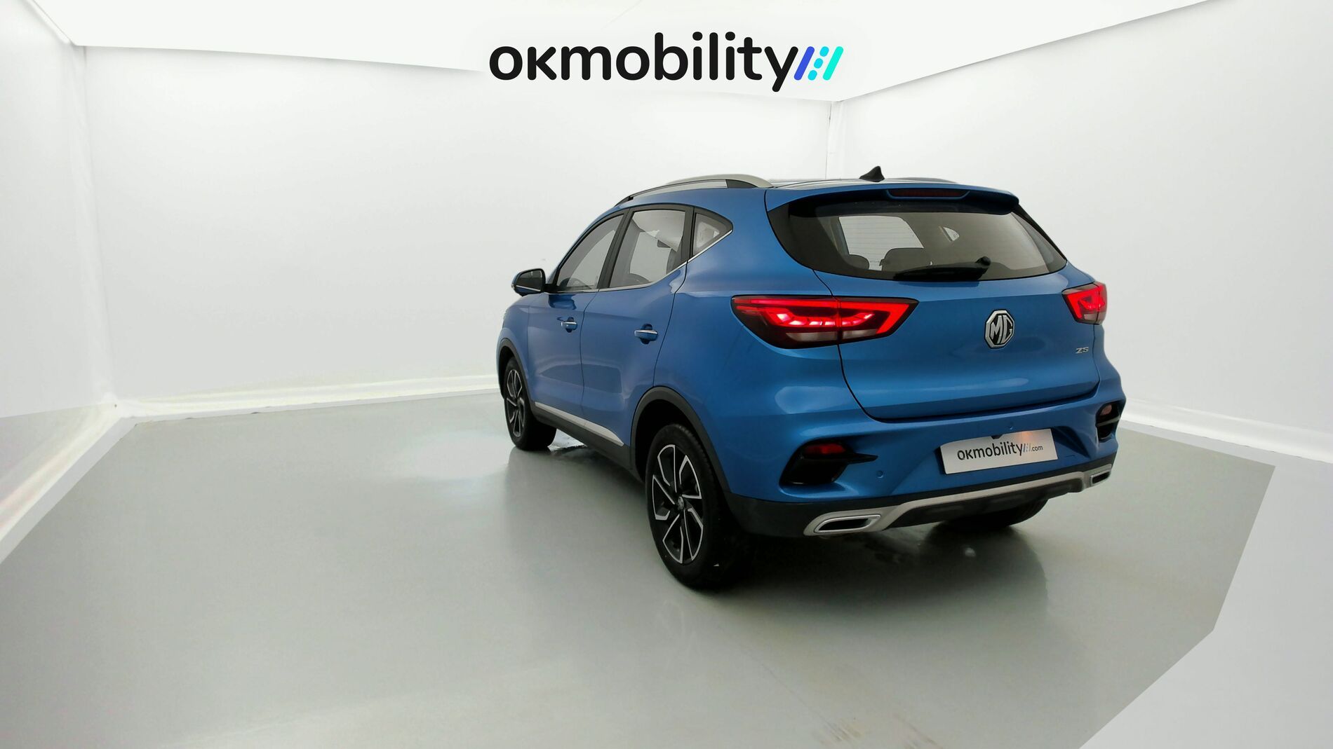 mg zs luxury 1.0 T-GDI 111 CA 2023 como blue 9