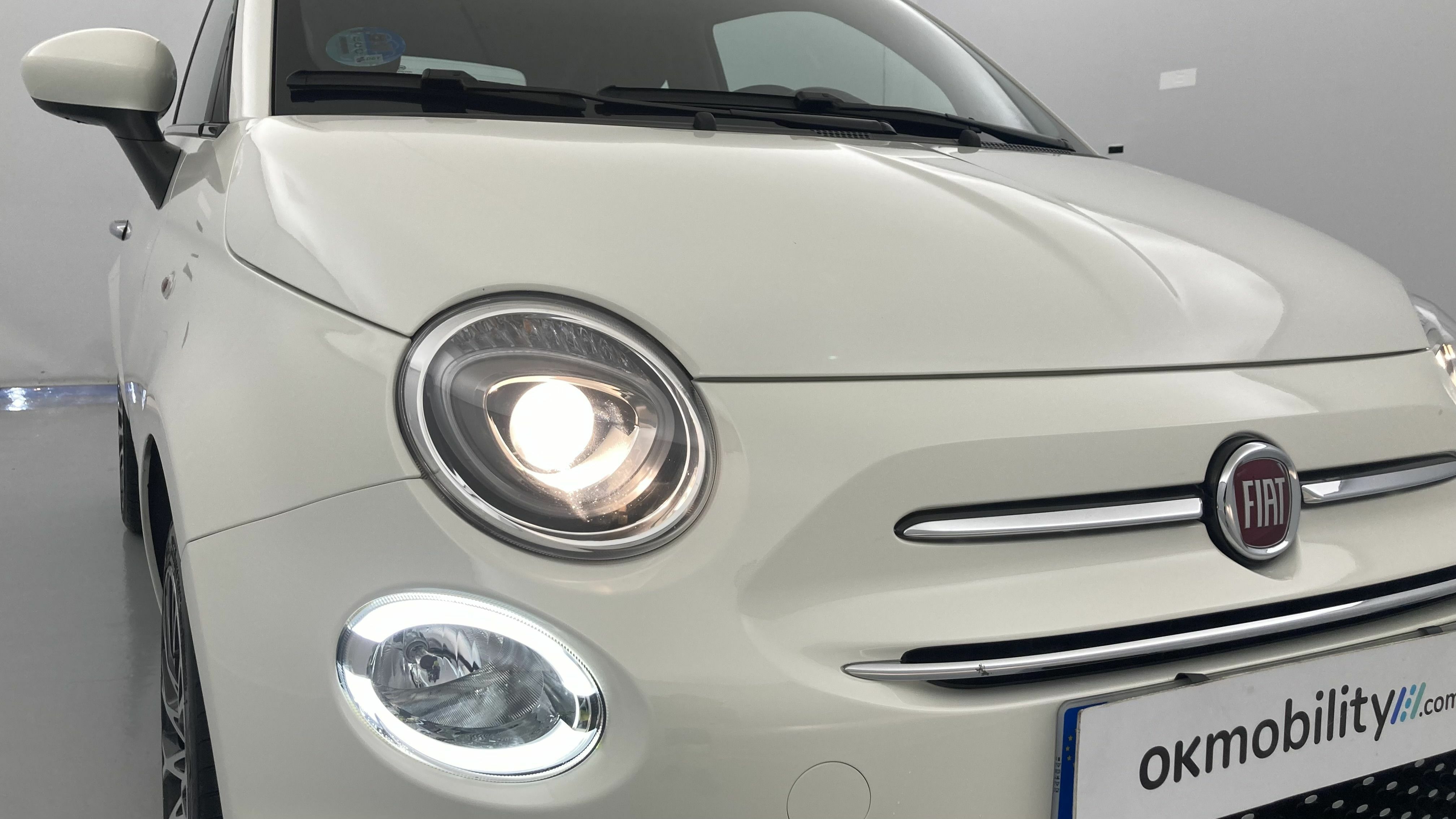 fiat 500c dolcevita 1.0 HYBRID 70 MHEV 2024 bianco 28