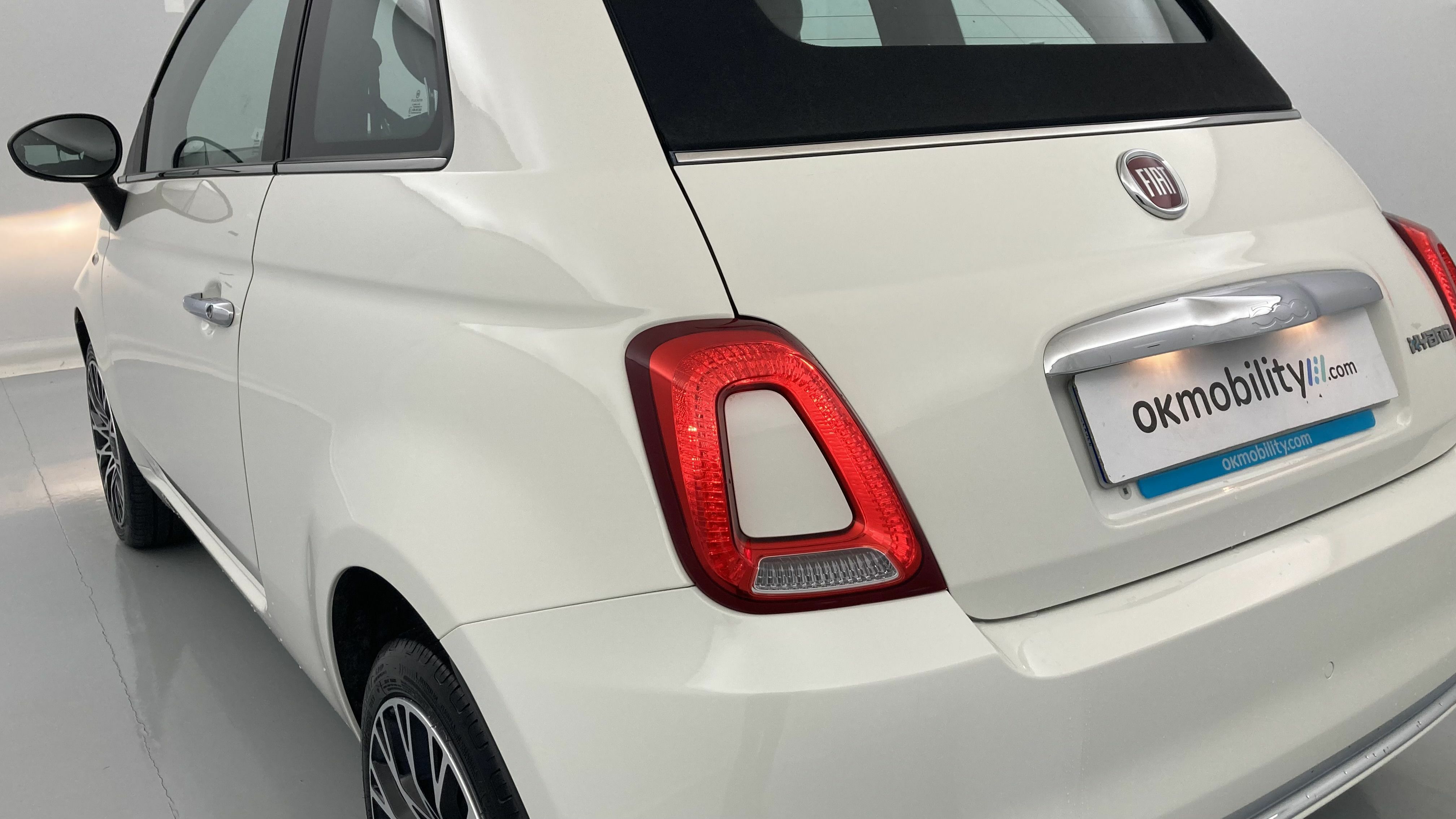 fiat 500c dolcevita 1.0 HYBRID 70 MHEV 2024 bianco 29