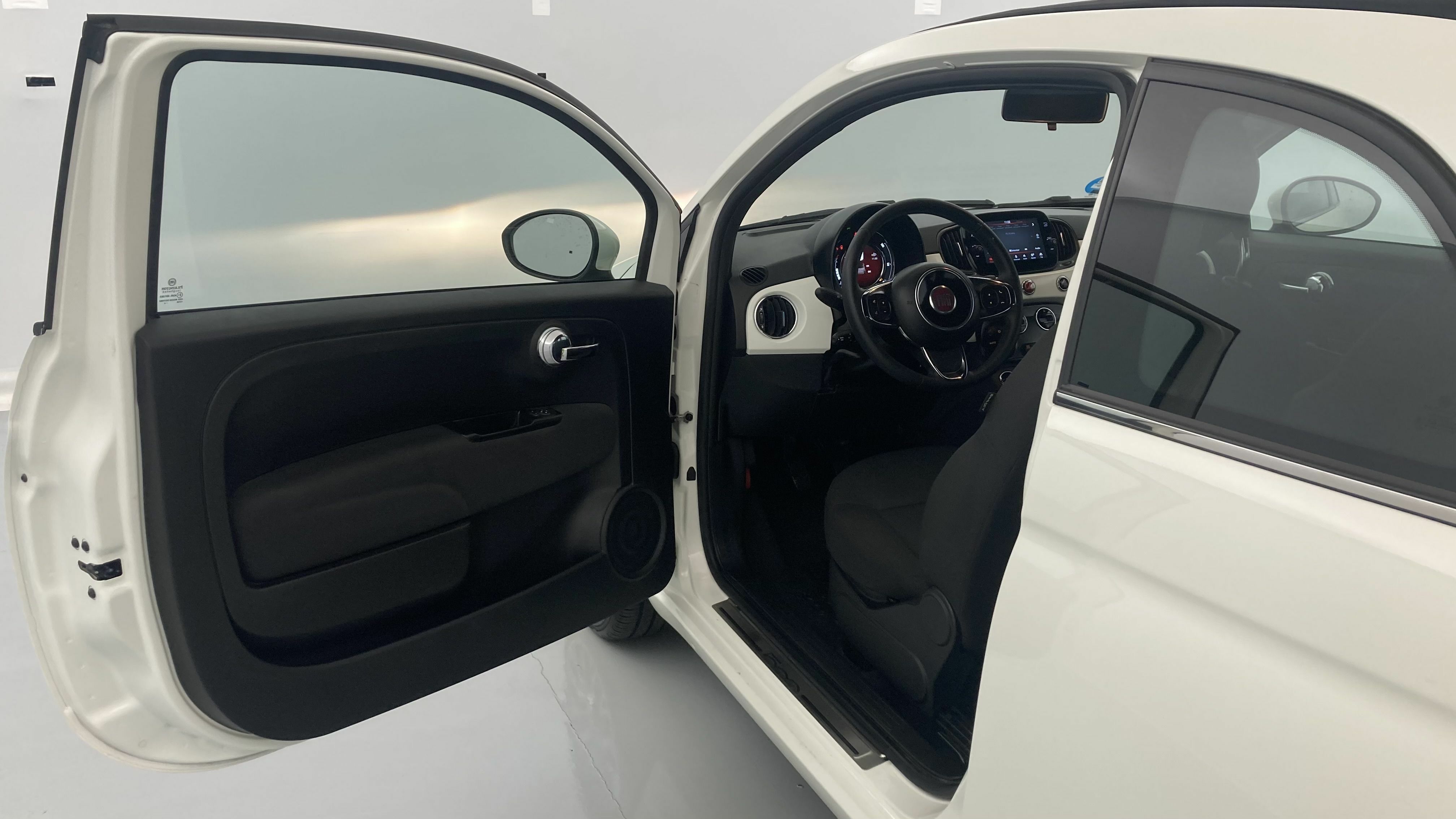 fiat 500c dolcevita 1.0 HYBRID 70 MHEV 2024 bianco 12