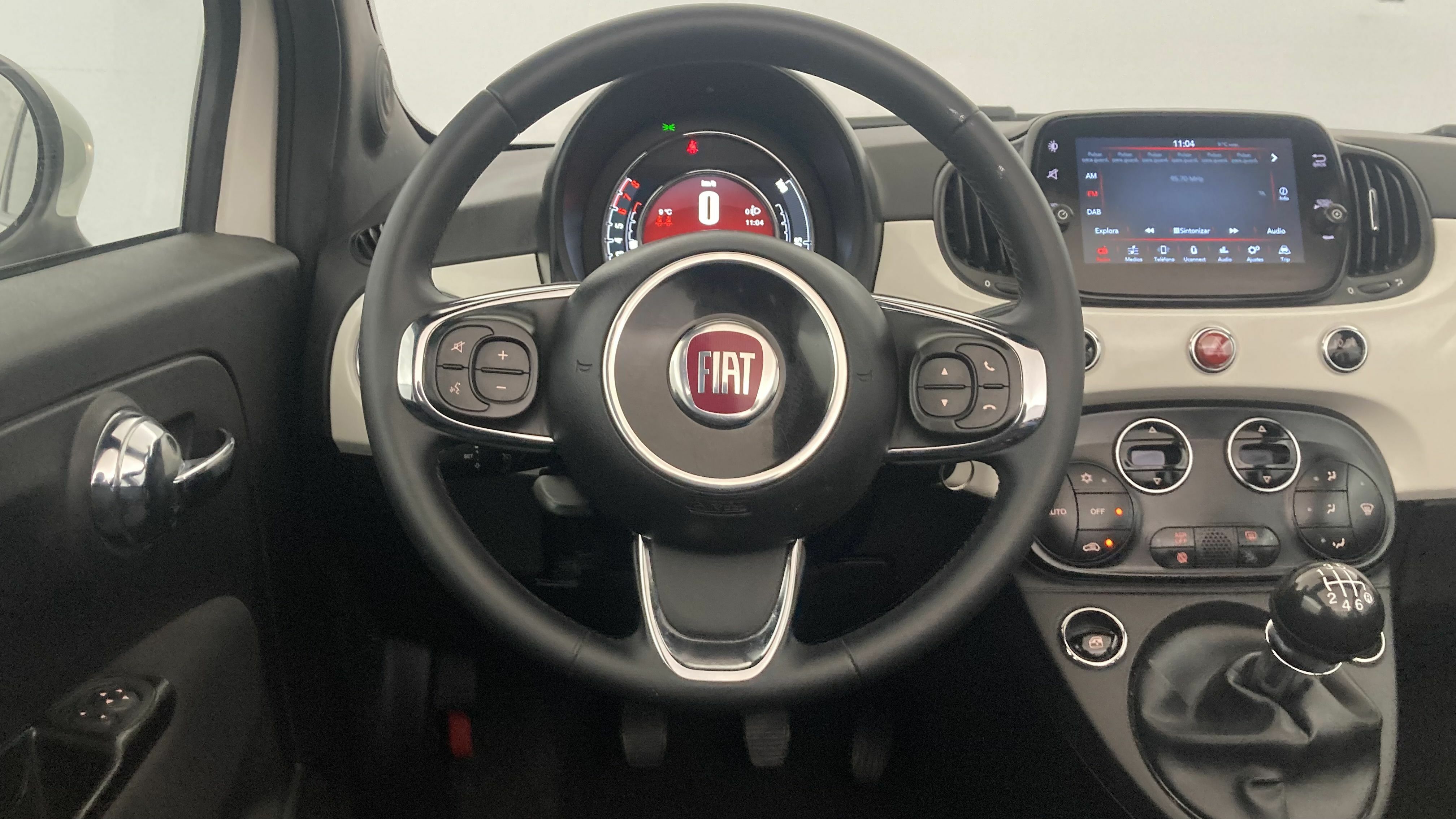 fiat 500c dolcevita 1.0 HYBRID 70 MHEV 2024 bianco 16