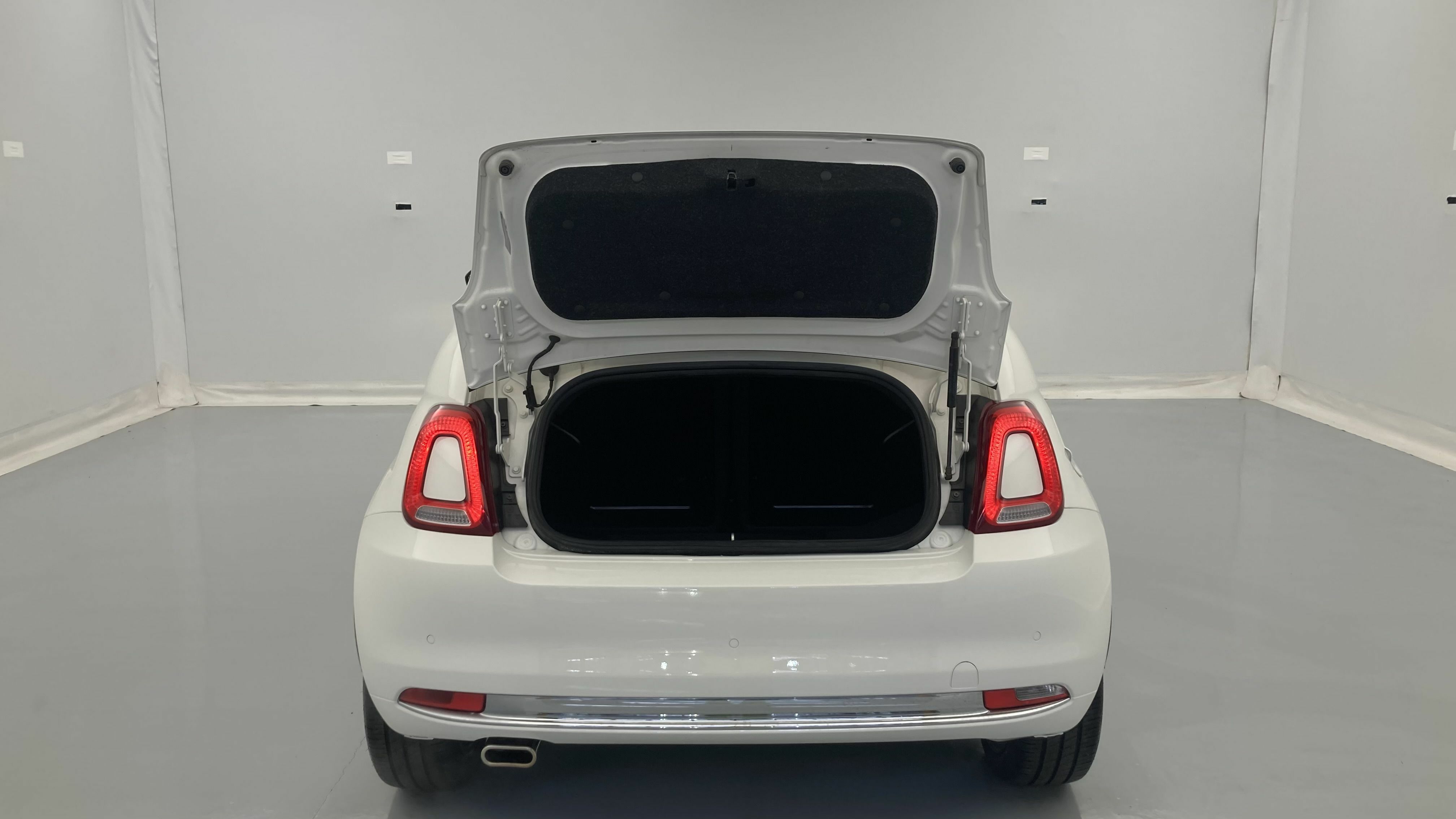 fiat 500c dolcevita 1.0 HYBRID 70 MHEV 2024 bianco 23
