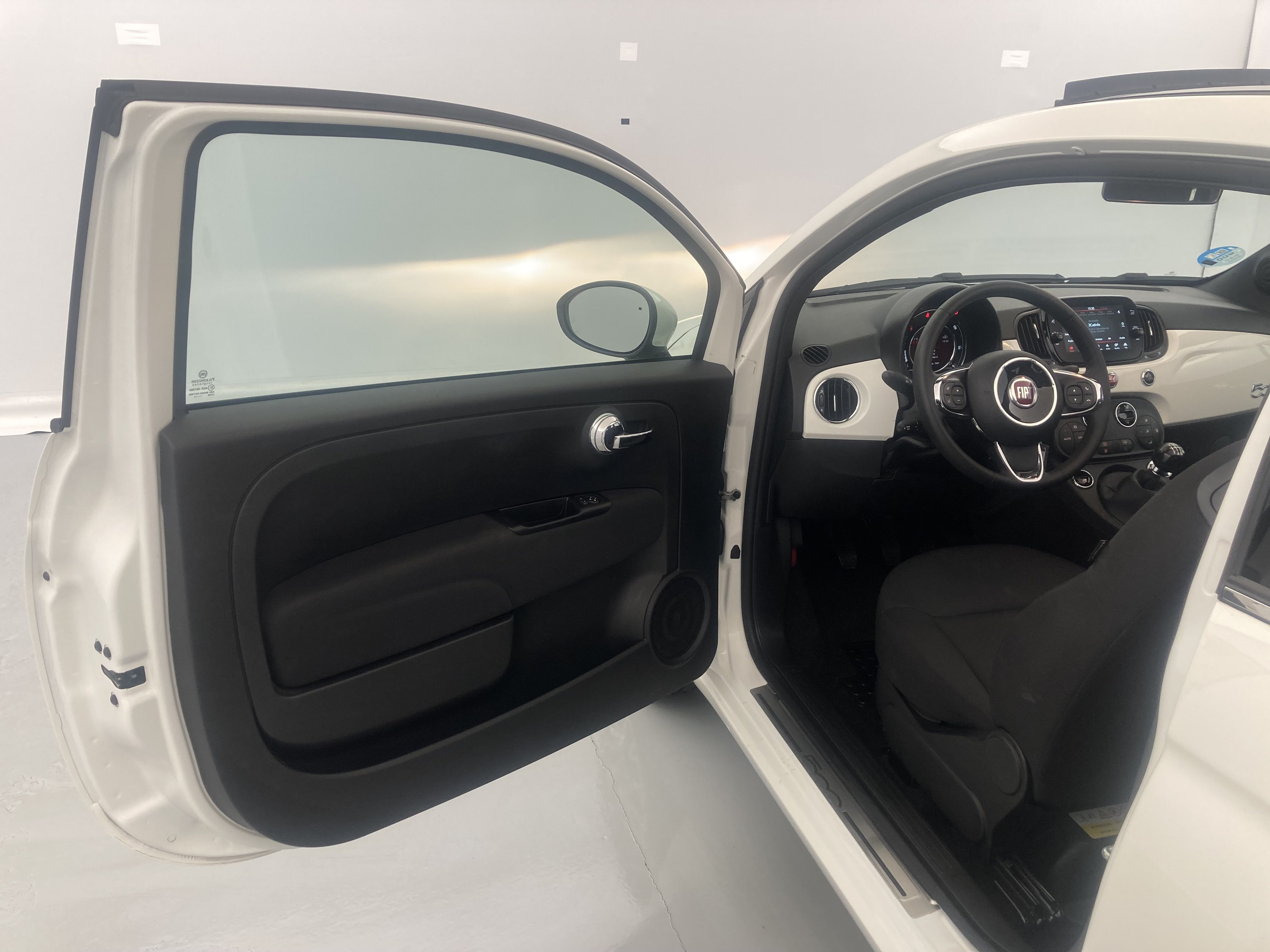 fiat 500c dolcevita 1.0 HYBRID 70 MHEV 2024 bianco 19