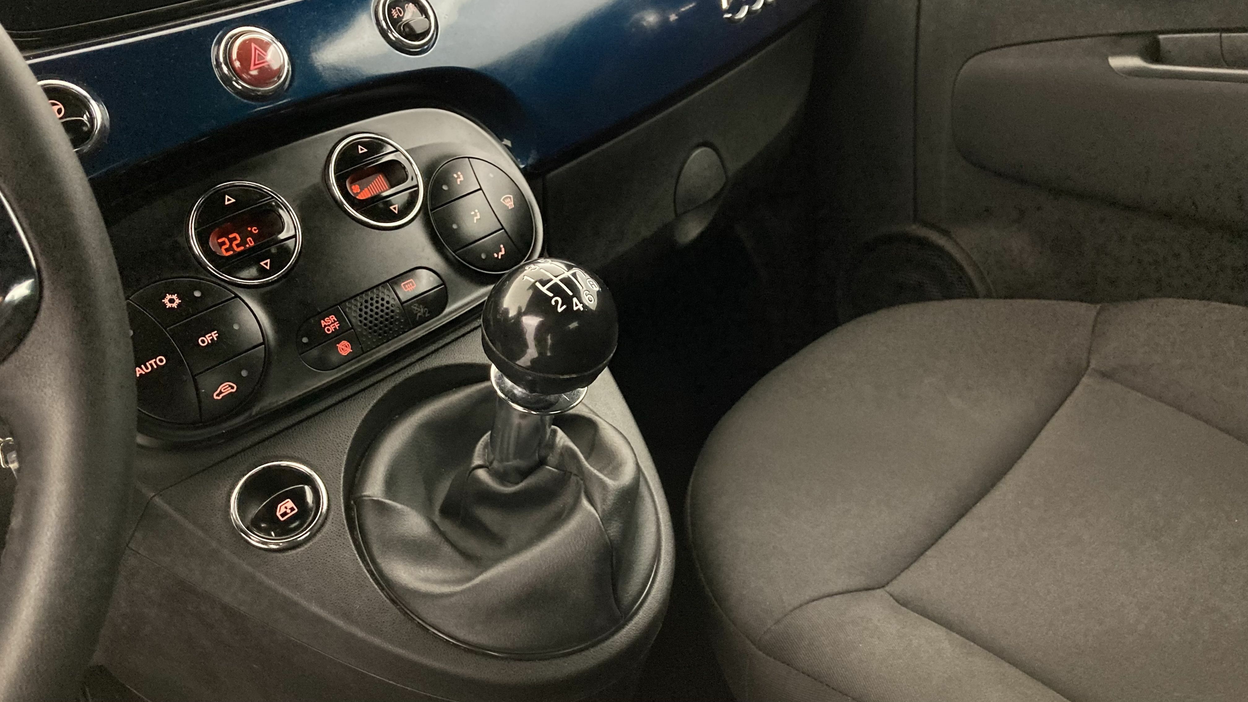 fiat 500c dolcevita 1.0 HYBRID 70 MHEV 2024 blu 19