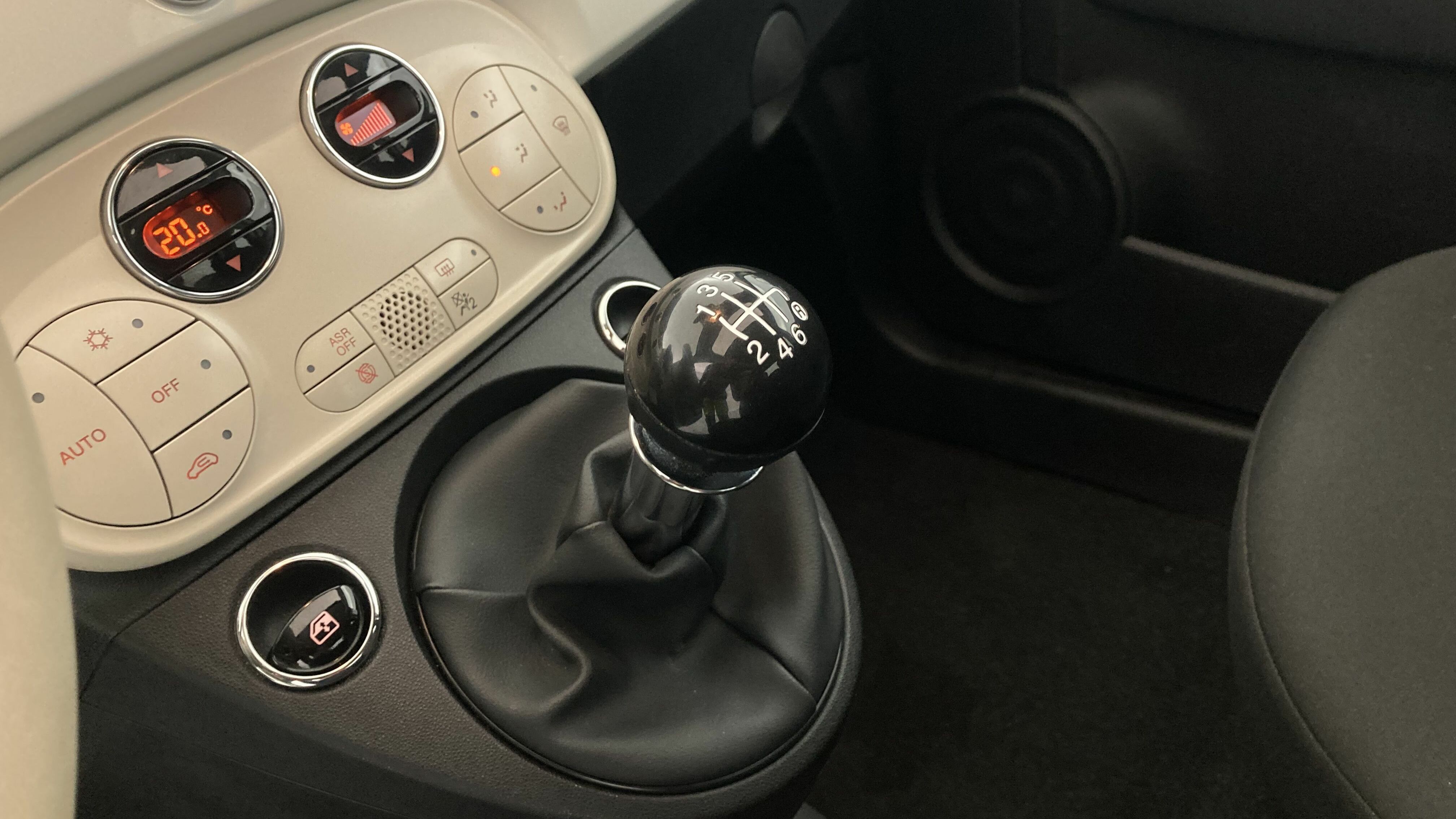 fiat 500c dolcevita 1.0 HYBRID 70 MHEV 2024 bianco 19