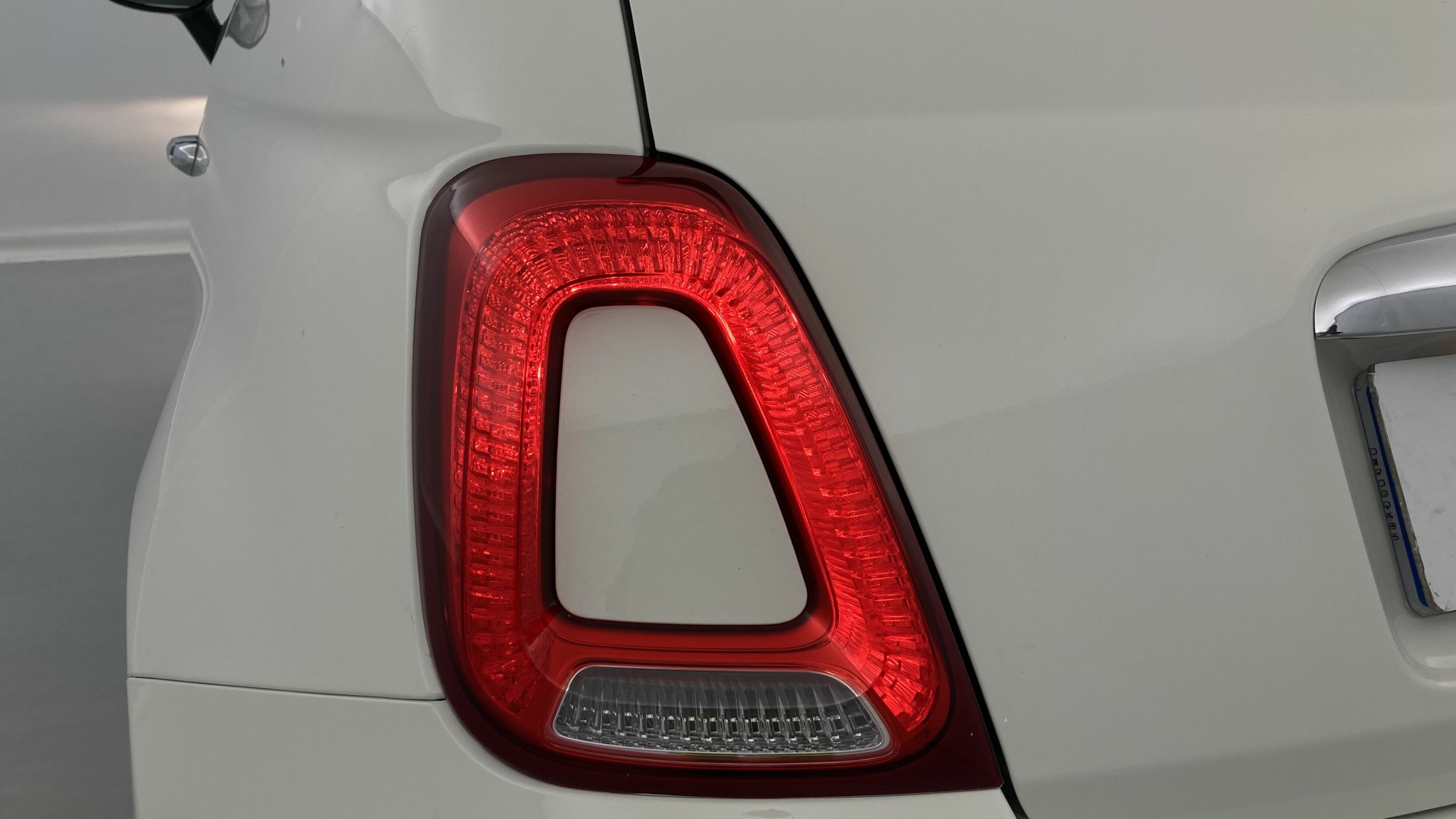 fiat 500c dolcevita 1.0 HYBRID 70 MHEV 2024 bianco 29