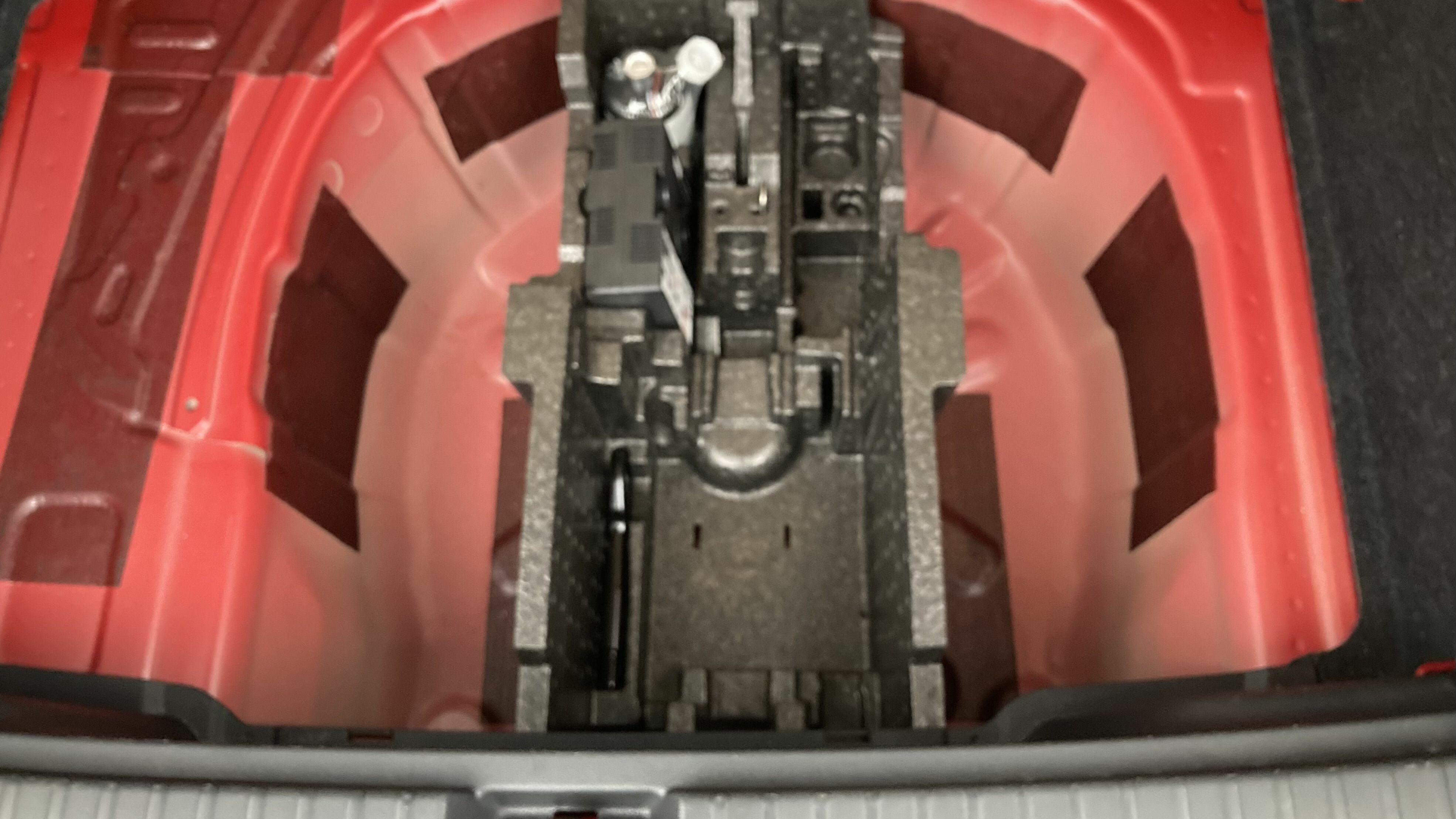 skoda kamiq selection 1.0 TSI 95 2024 rojo velvet 22