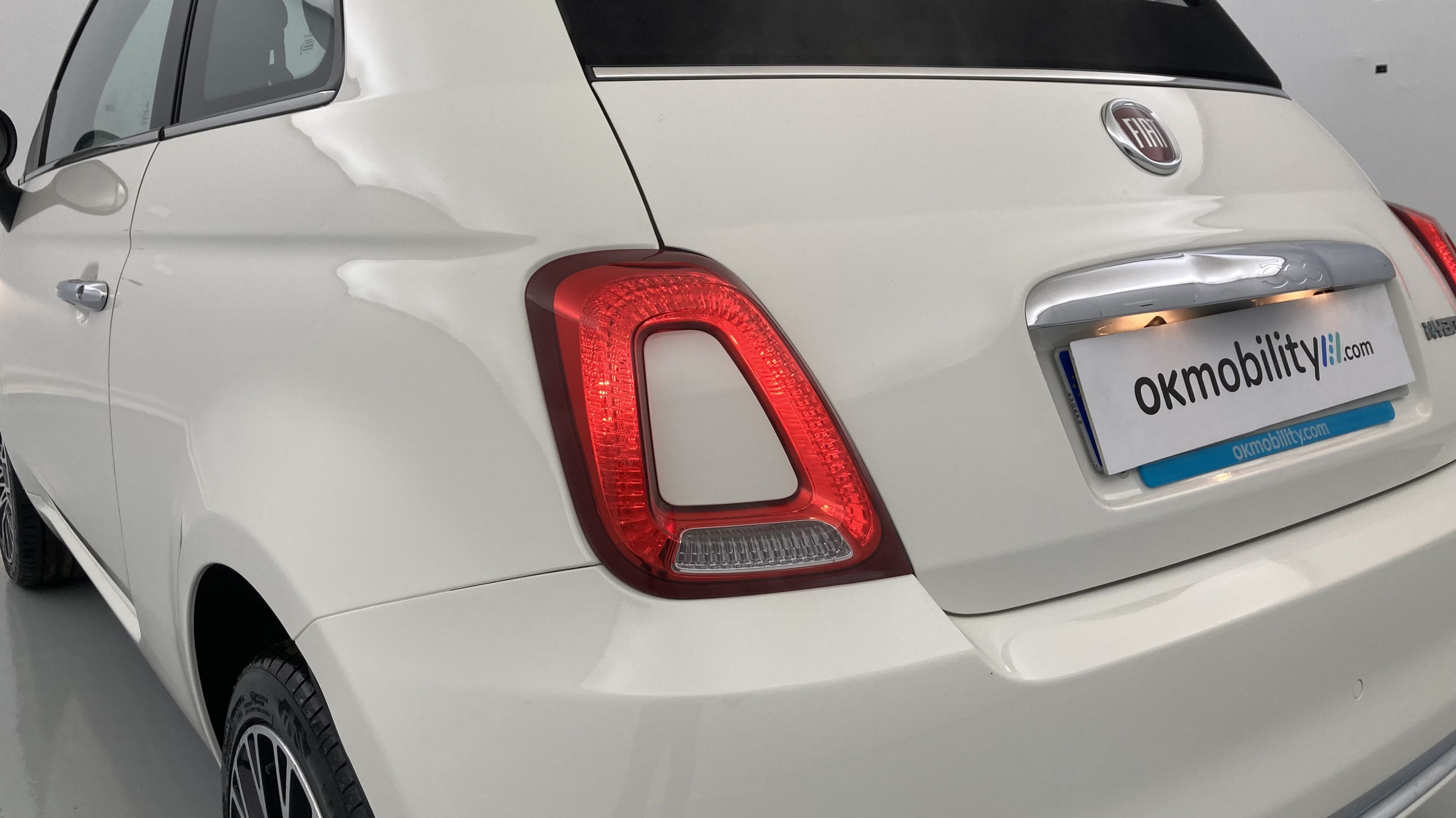 fiat 500c dolcevita 1.0 HYBRID 70 MHEV 2024 bianco 14