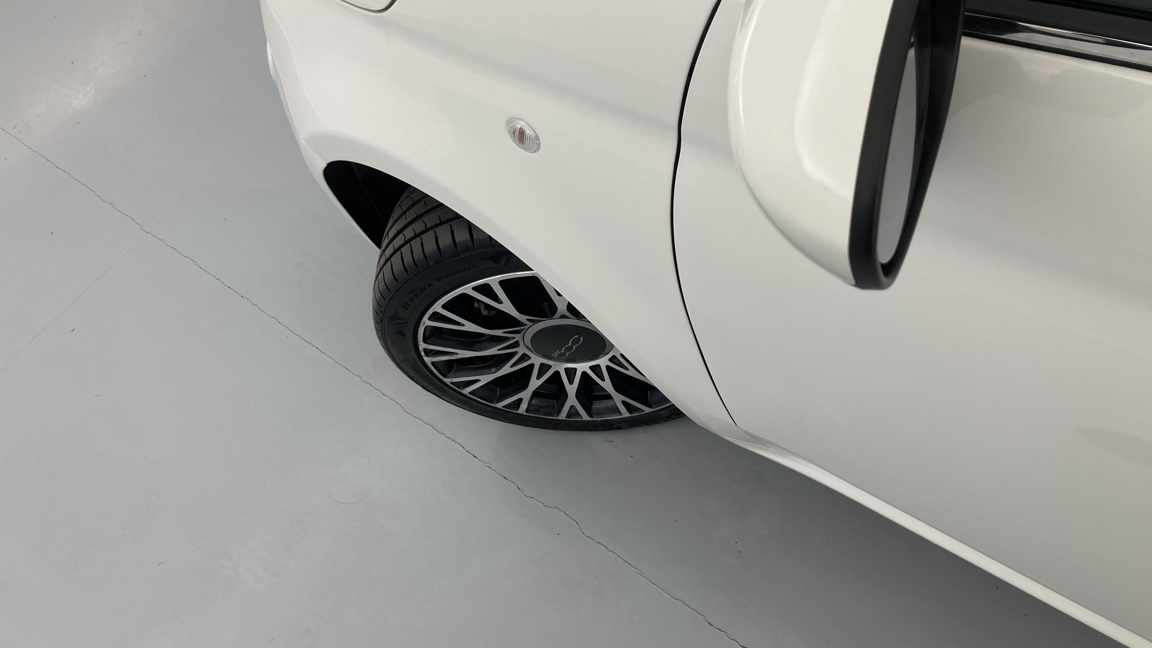 fiat 500c dolcevita 1.0 HYBRID 70 MHEV 2024 bianco 32