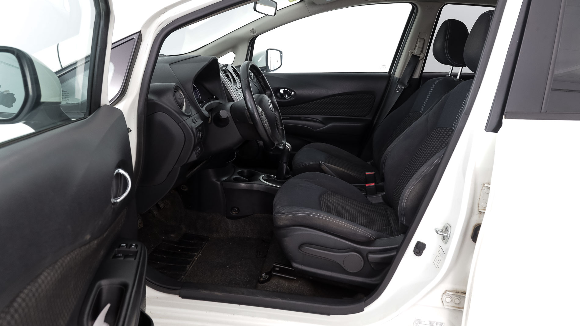 nissan note acenta 1.2 70 2016 blanco 18