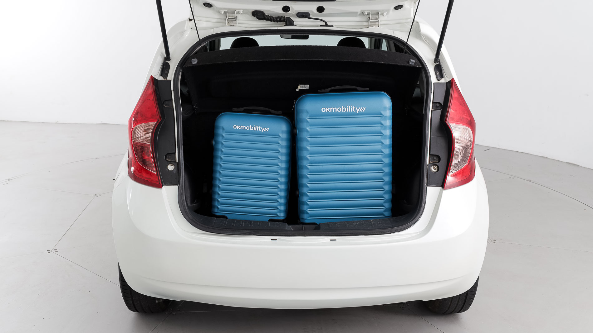 nissan note acenta 1.2 70 2016 blanco 29