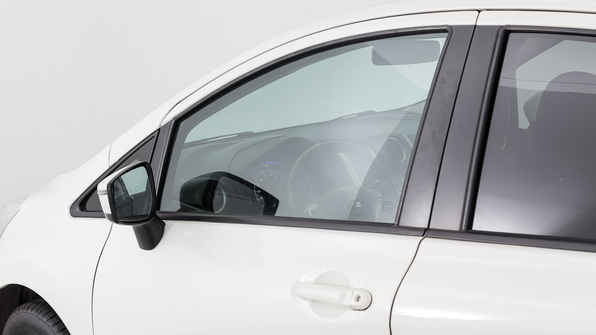 nissan note acenta 1.2 70 2016 blanco 32