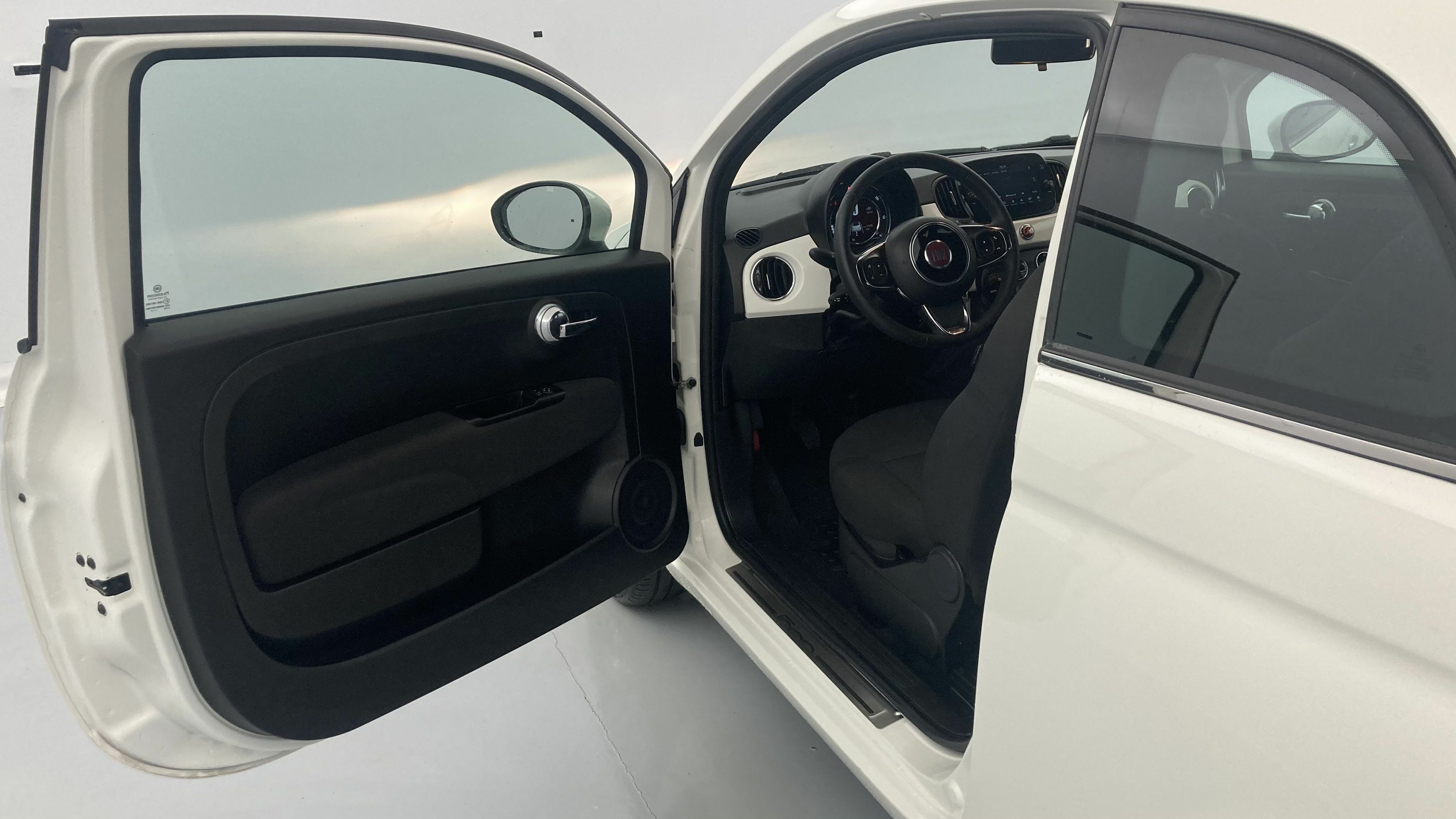 fiat 500c dolcevita 1.0 HYBRID 70 MHEV 2024 bianco 12