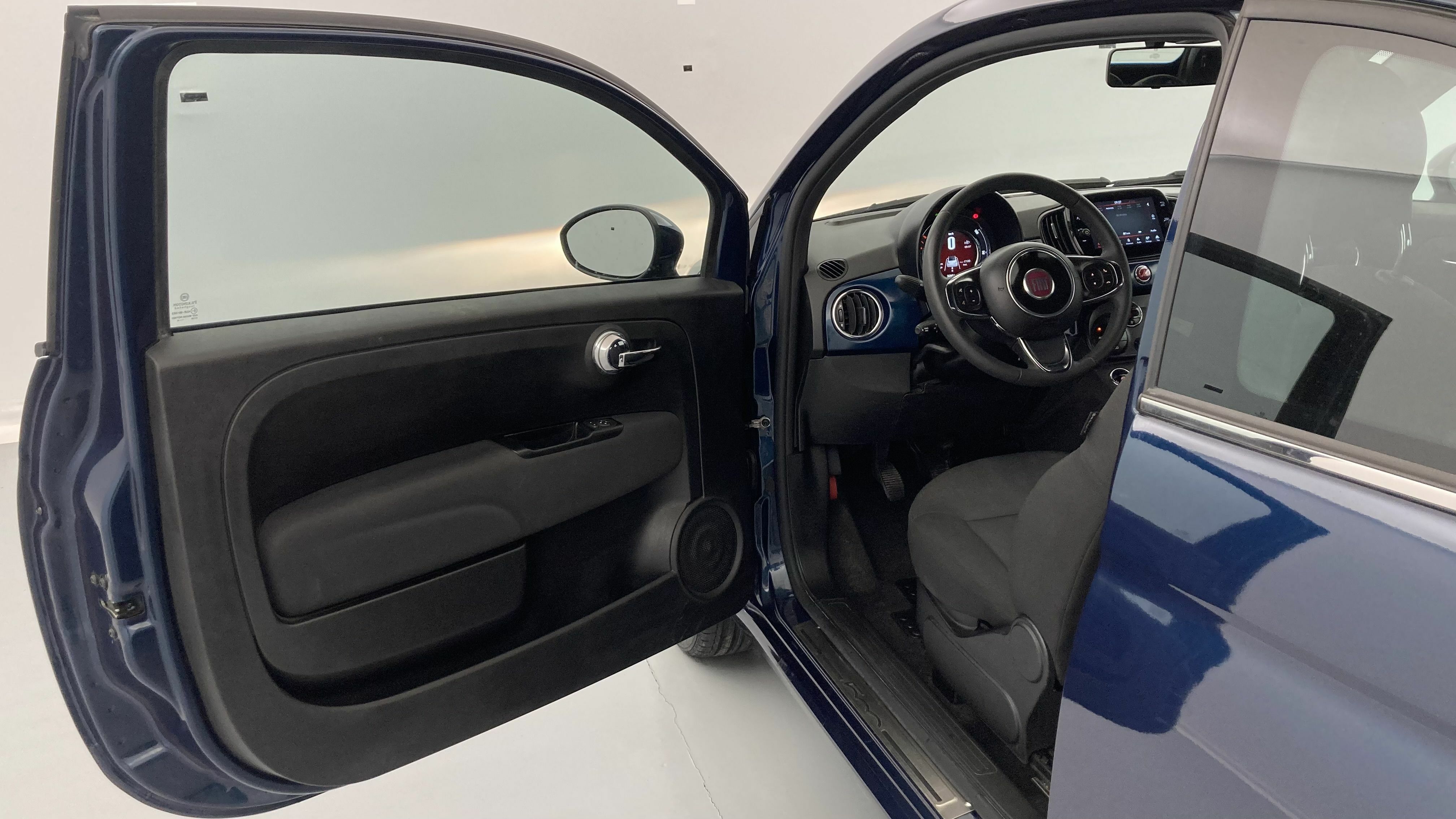 fiat 500c dolcevita 1.0 HYBRID 70 MHEV 2024 blu 12
