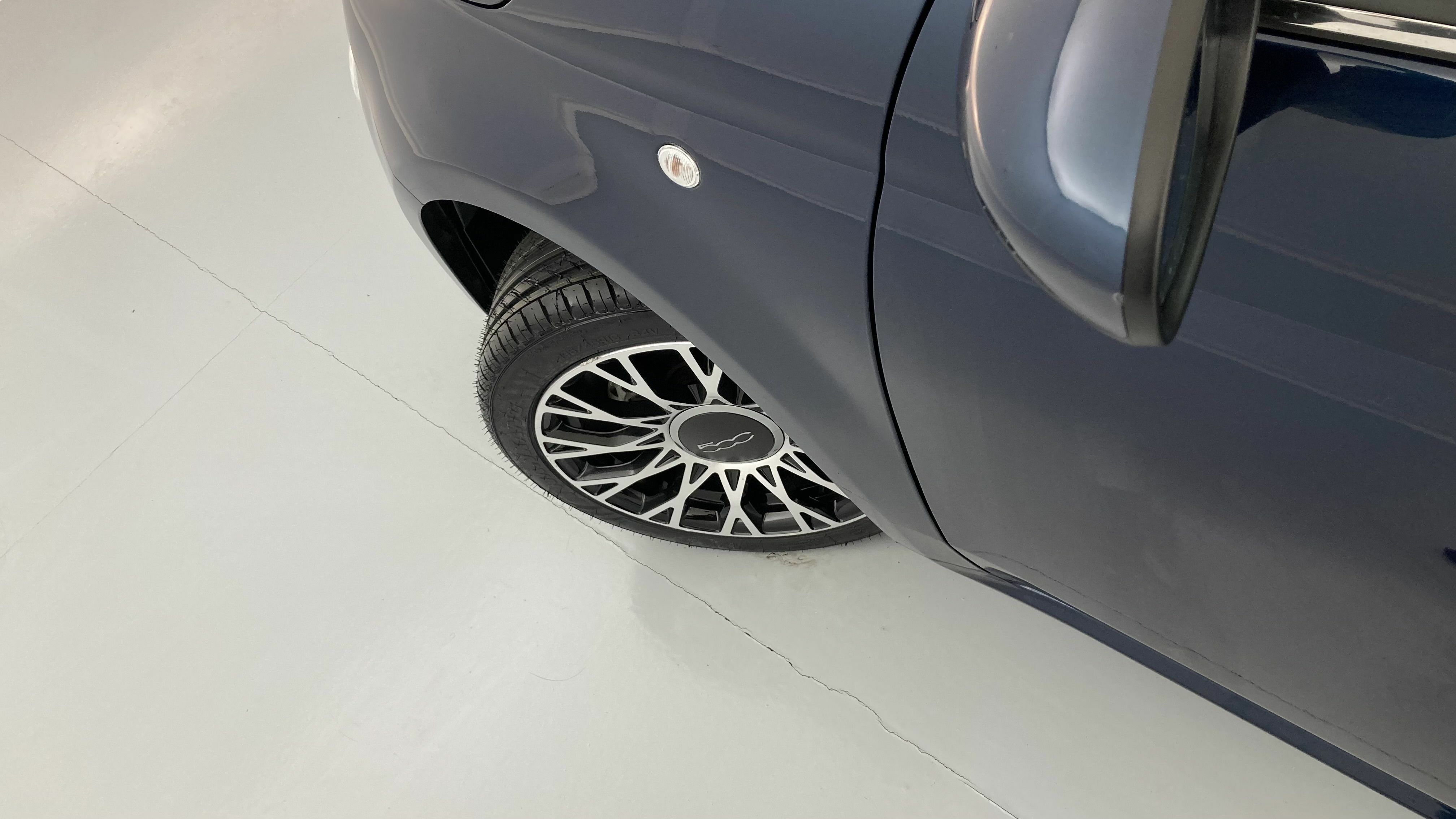 fiat 500c dolcevita 1.0 HYBRID 70 MHEV 2024 blu 27