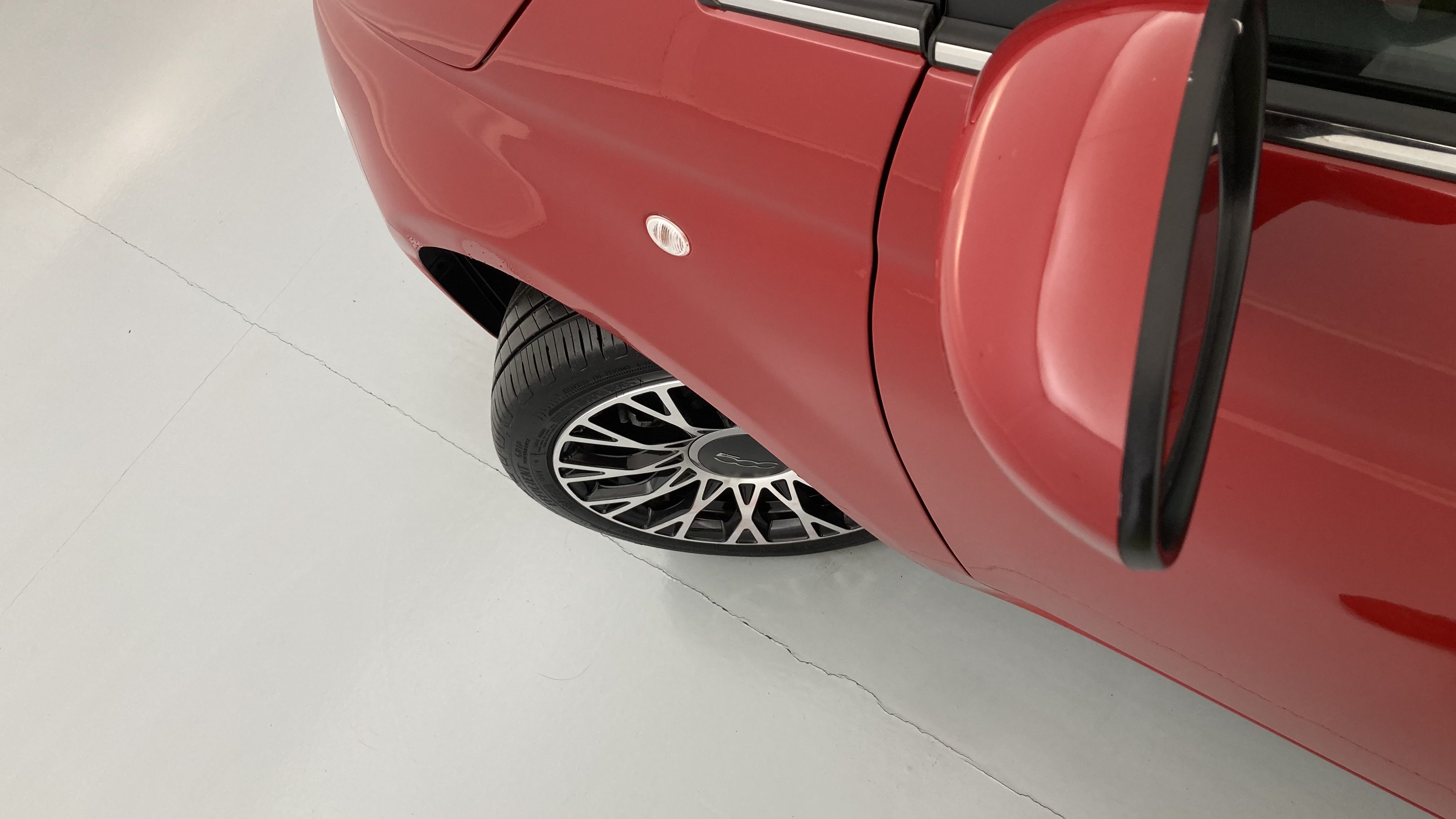 fiat 500c dolcevita 1.0 HYBRID 70 MHEV 2024 rosso corsa 32