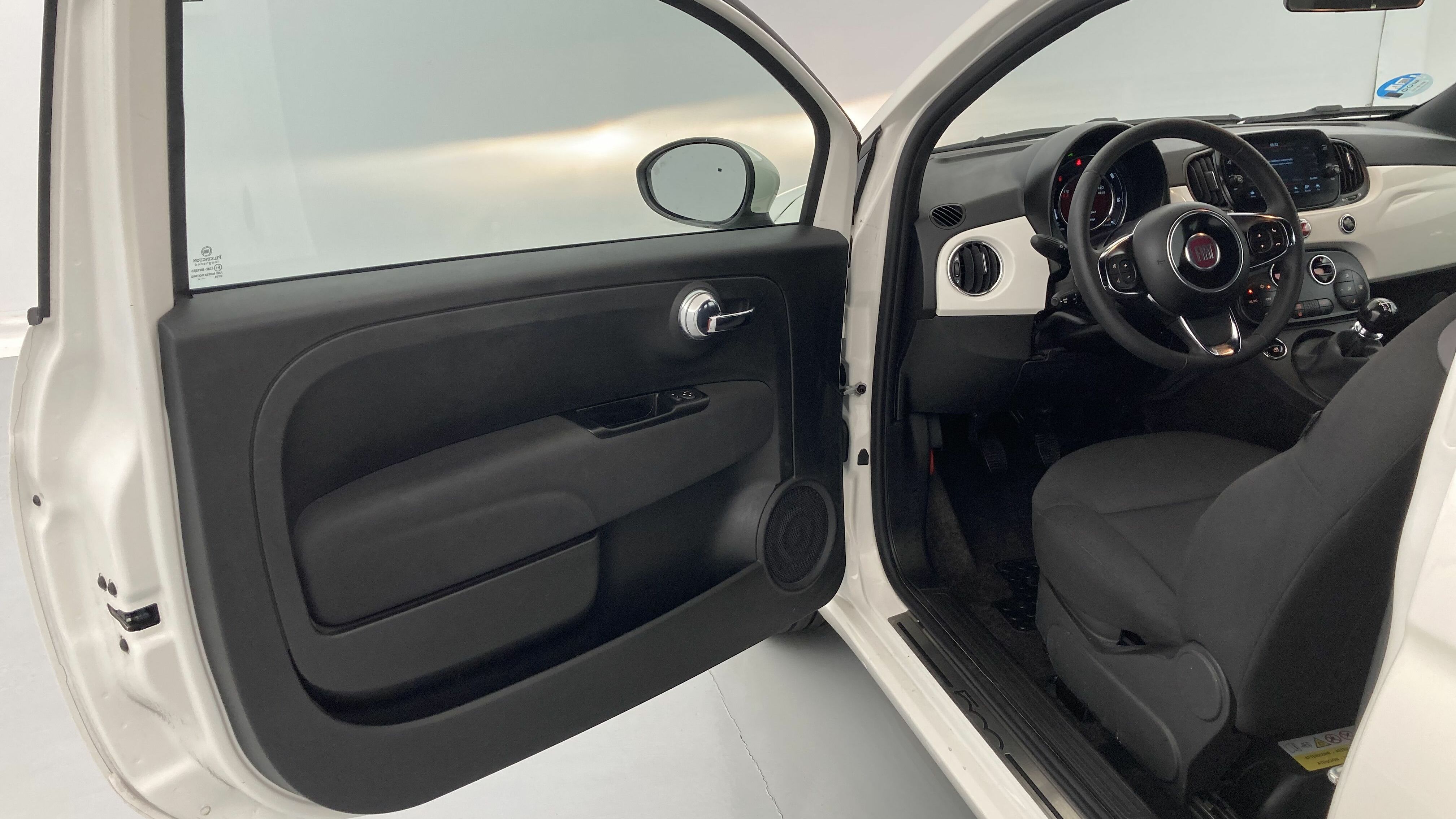 fiat 500c dolcevita 1.0 HYBRID 70 MHEV 2024 bianco 12