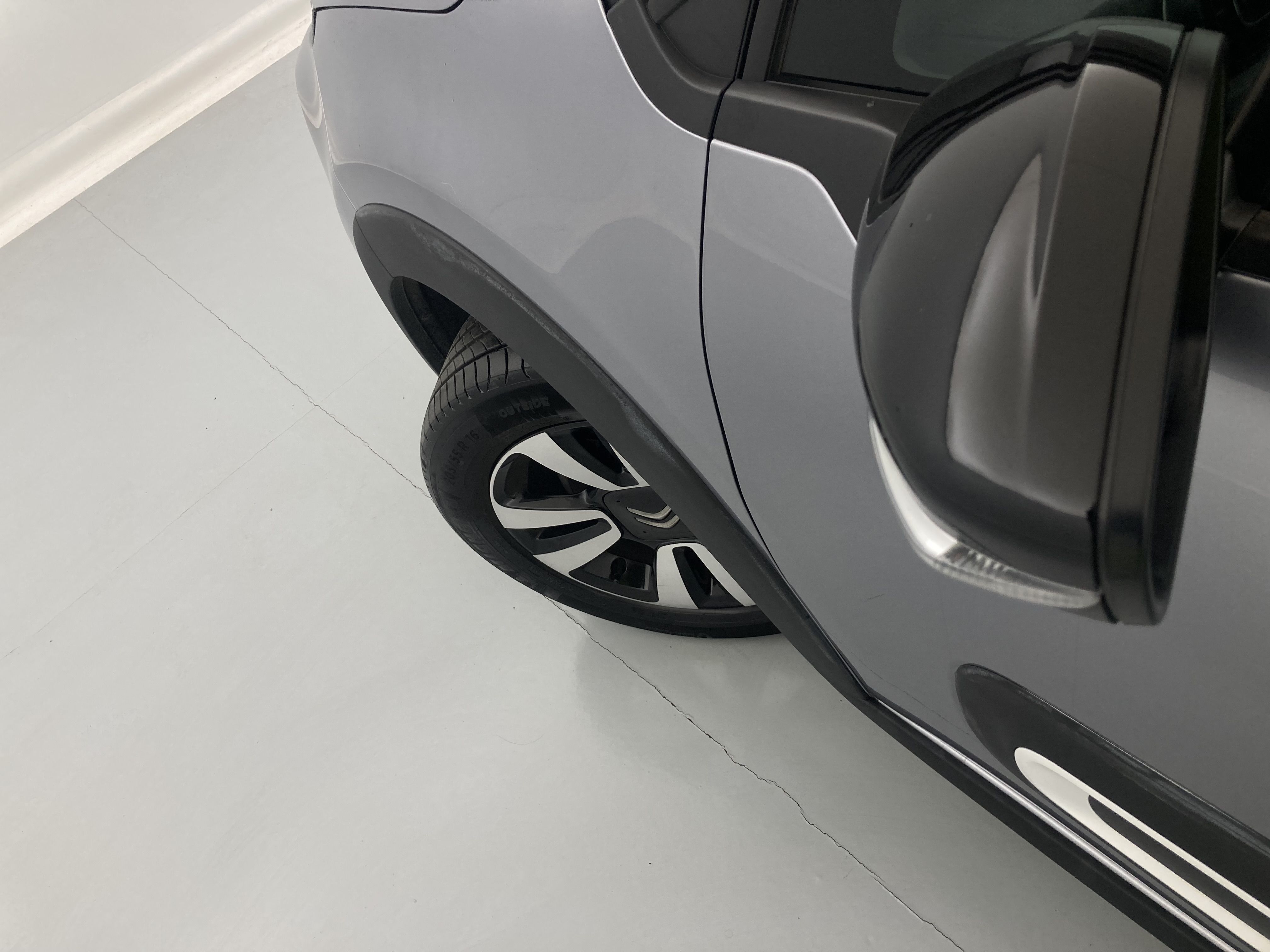 citroen c3 origin max 1.2 PURETECH 83 2024 gris acero 29