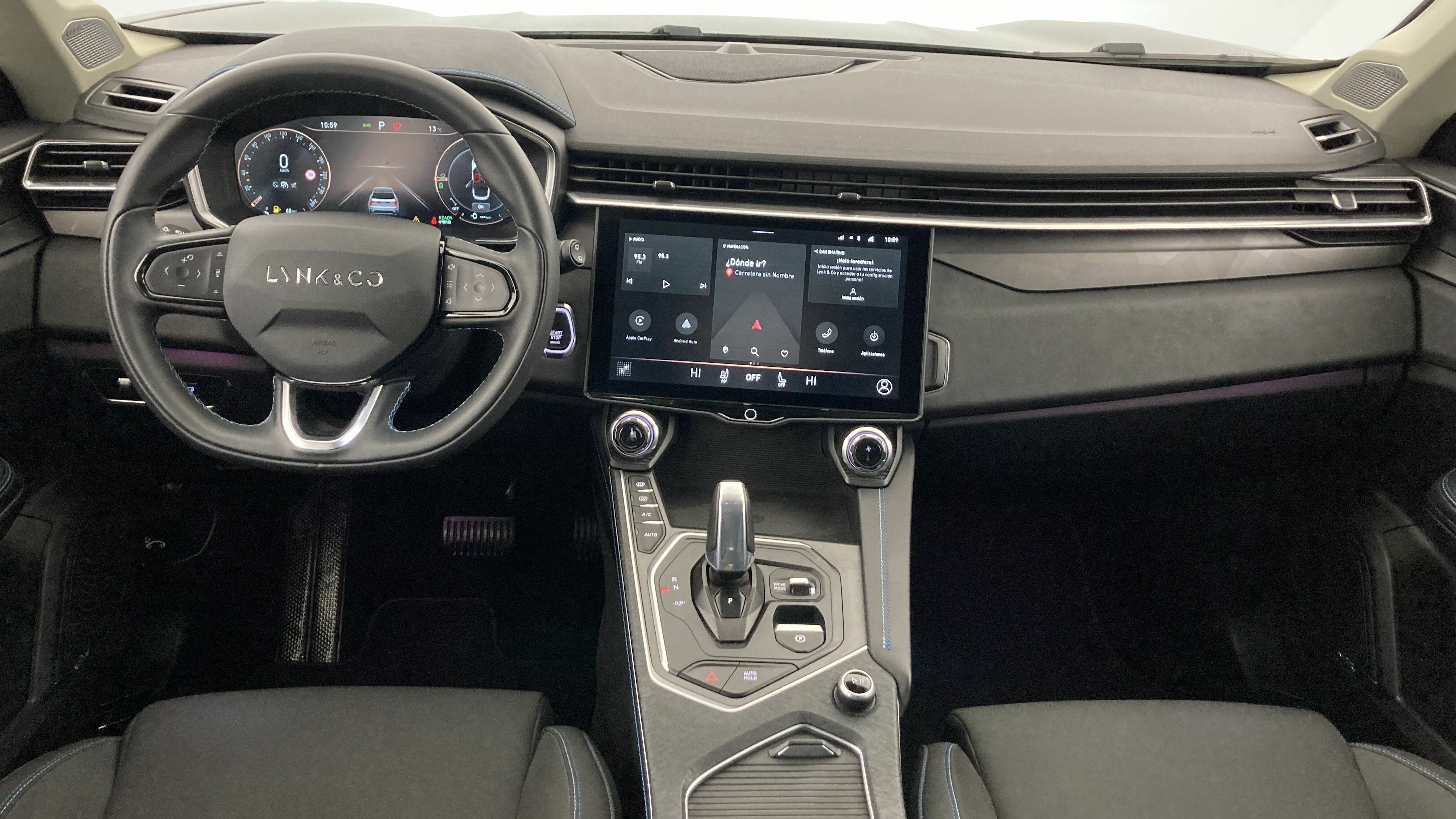 lynk&co 1 nv 1.5 PHEV 261 2022 black 17