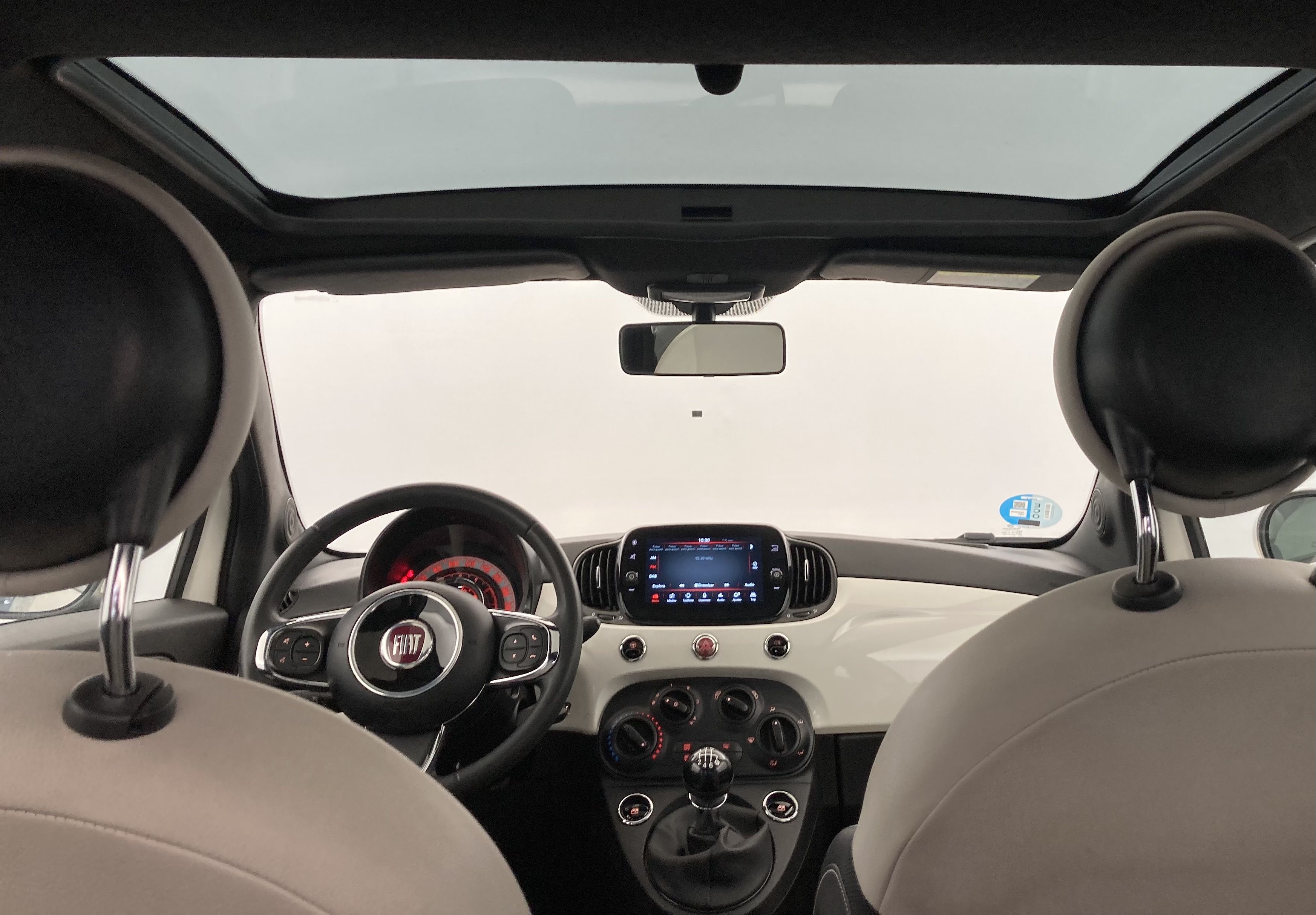 fiat 500 dolcevita 1.0 HYBRID 70 MHEV 2022 white 13