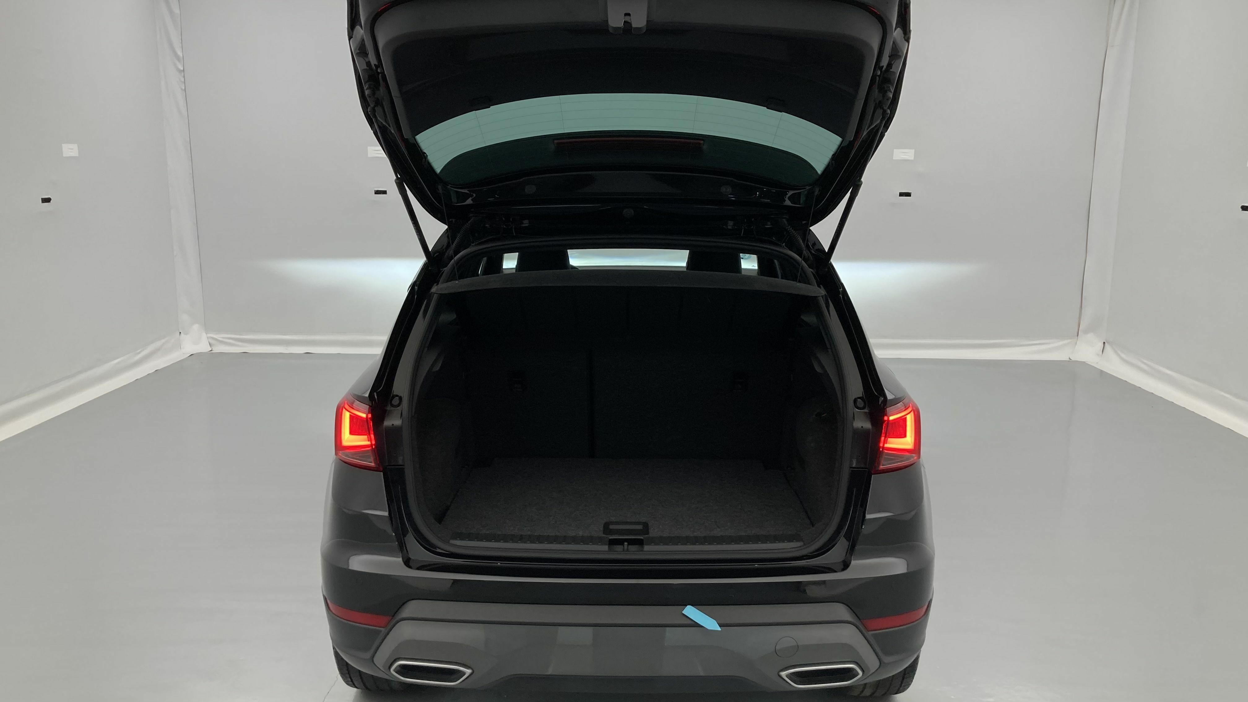 seat arona fr xl rx 1.0 TSI 115 2024 negro midnight 24