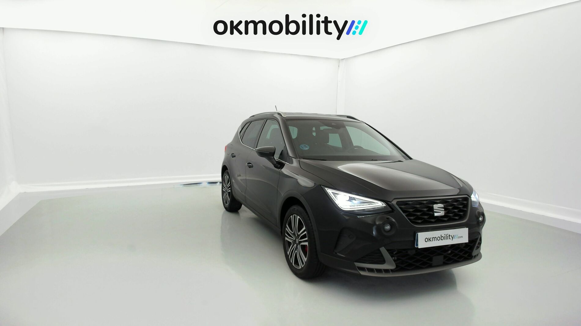 seat arona fr xl rx 1.0 TSI 115 2024 negro midnight 3