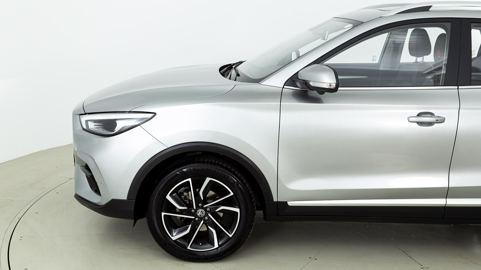 mg zs luxury 1.0 T-GDI 111 2023 silver 25