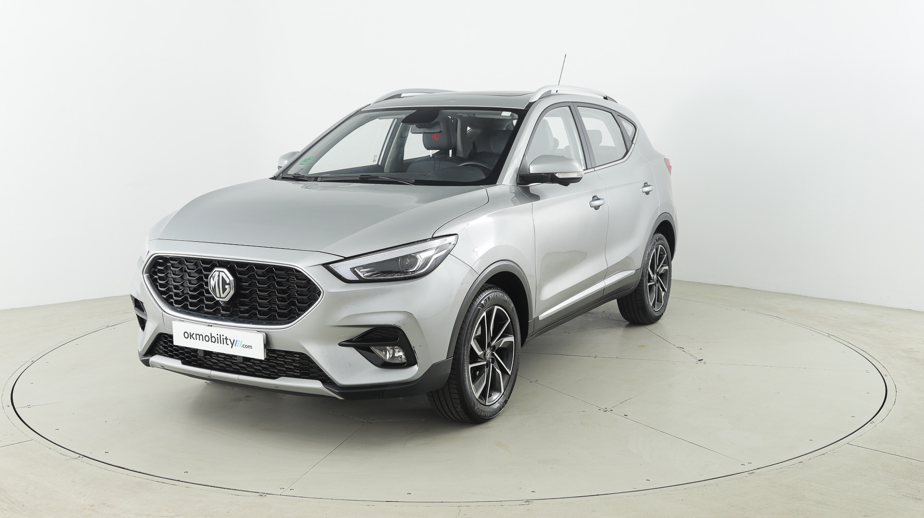 mg zs luxury 1.0 T-GDI 111 2023 silver 1