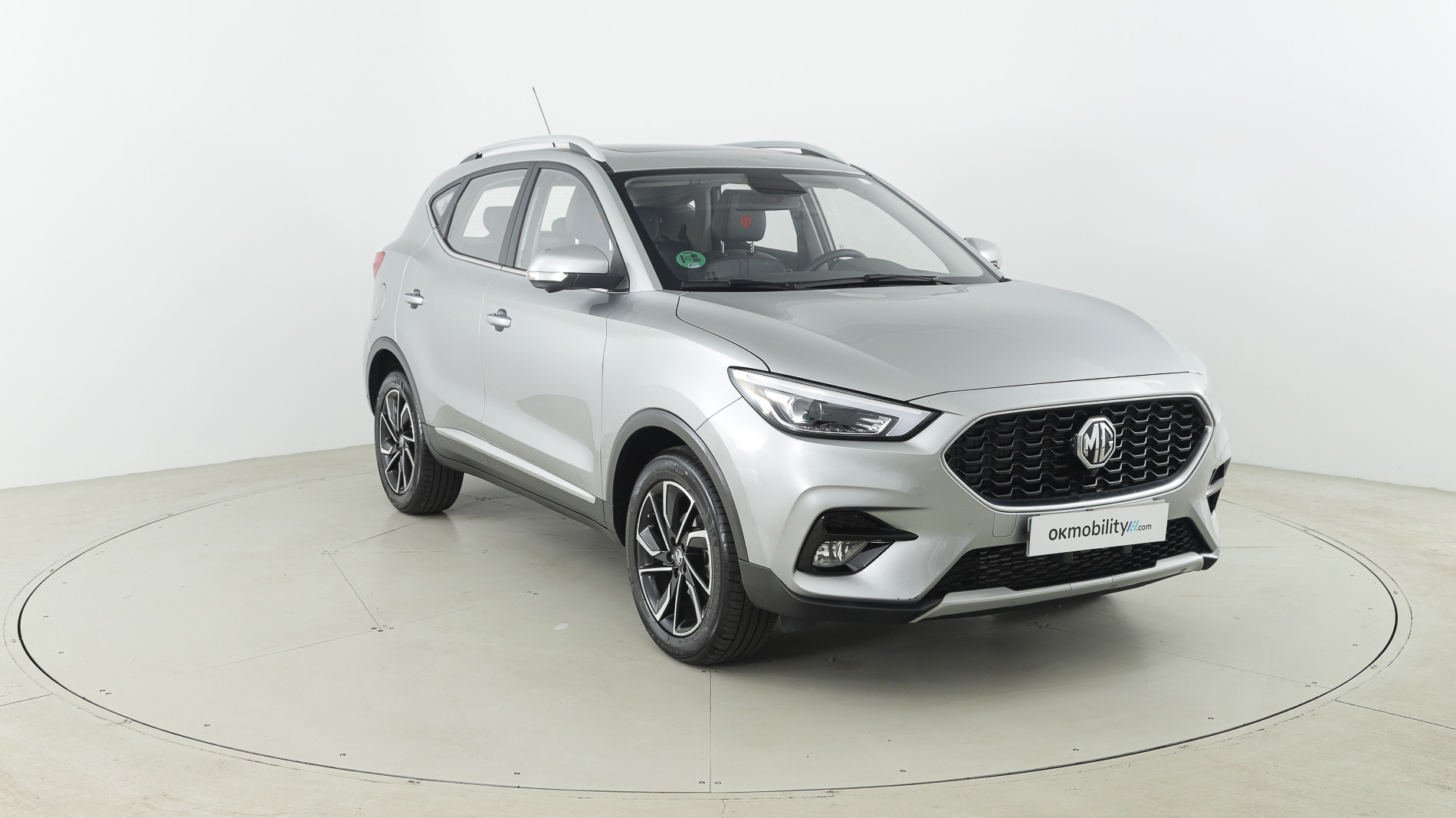mg zs luxury 1.0 T-GDI 111 2023 silver 3