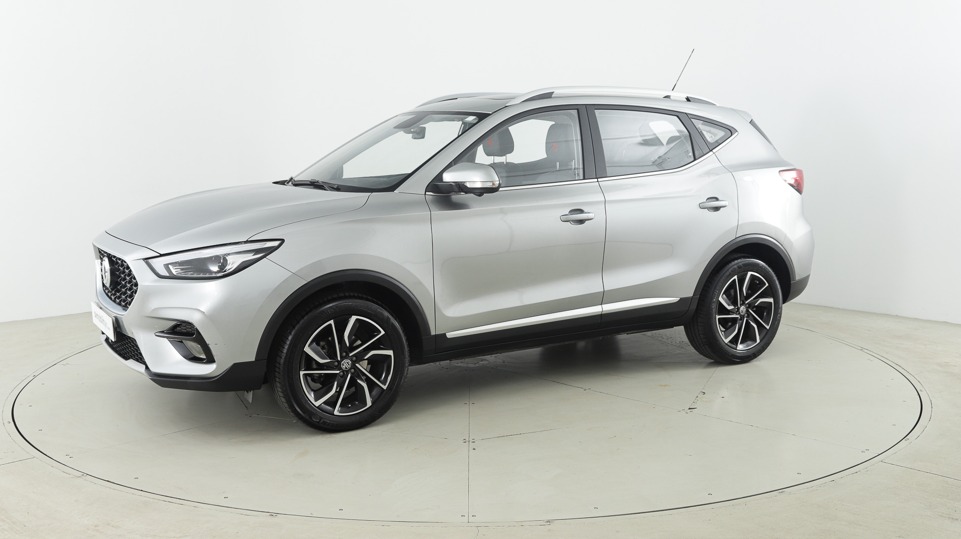 mg zs luxury 1.0 T-GDI 111 2023 silver 5