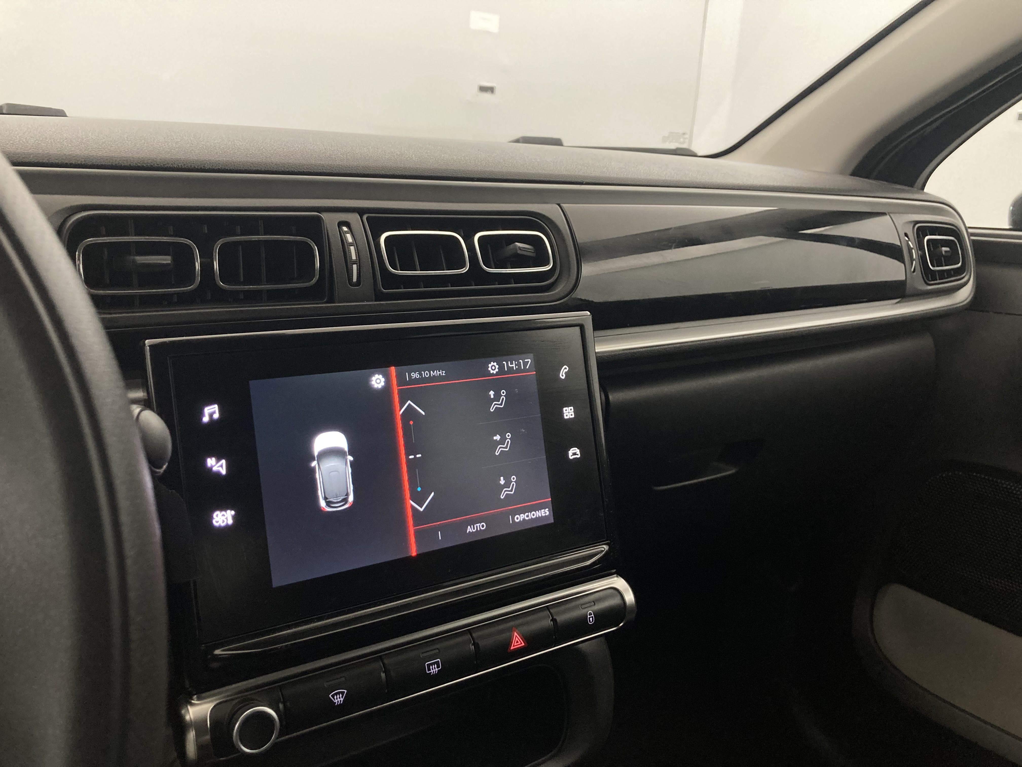 citroen c3 origin max 1.2 PURETECH 83 2024 gris platino 26