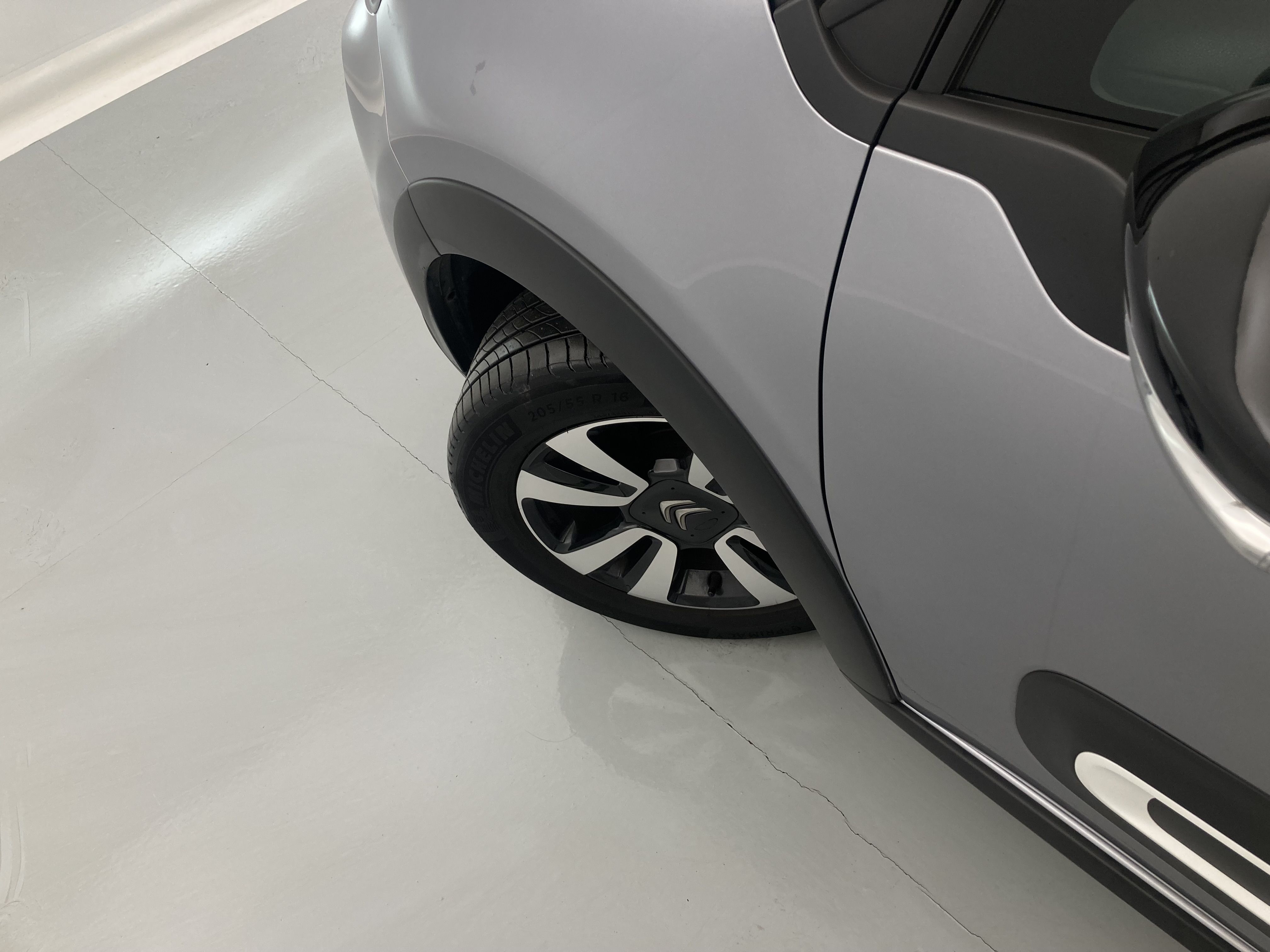 citroen c3 origin max 1.2 PURETECH 83 2024 gris acero 31