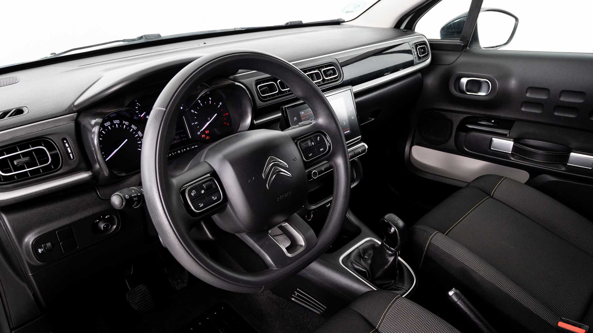 citroen c3 origin max 1.2 PURETECH 83 2024 blanco banquise 14