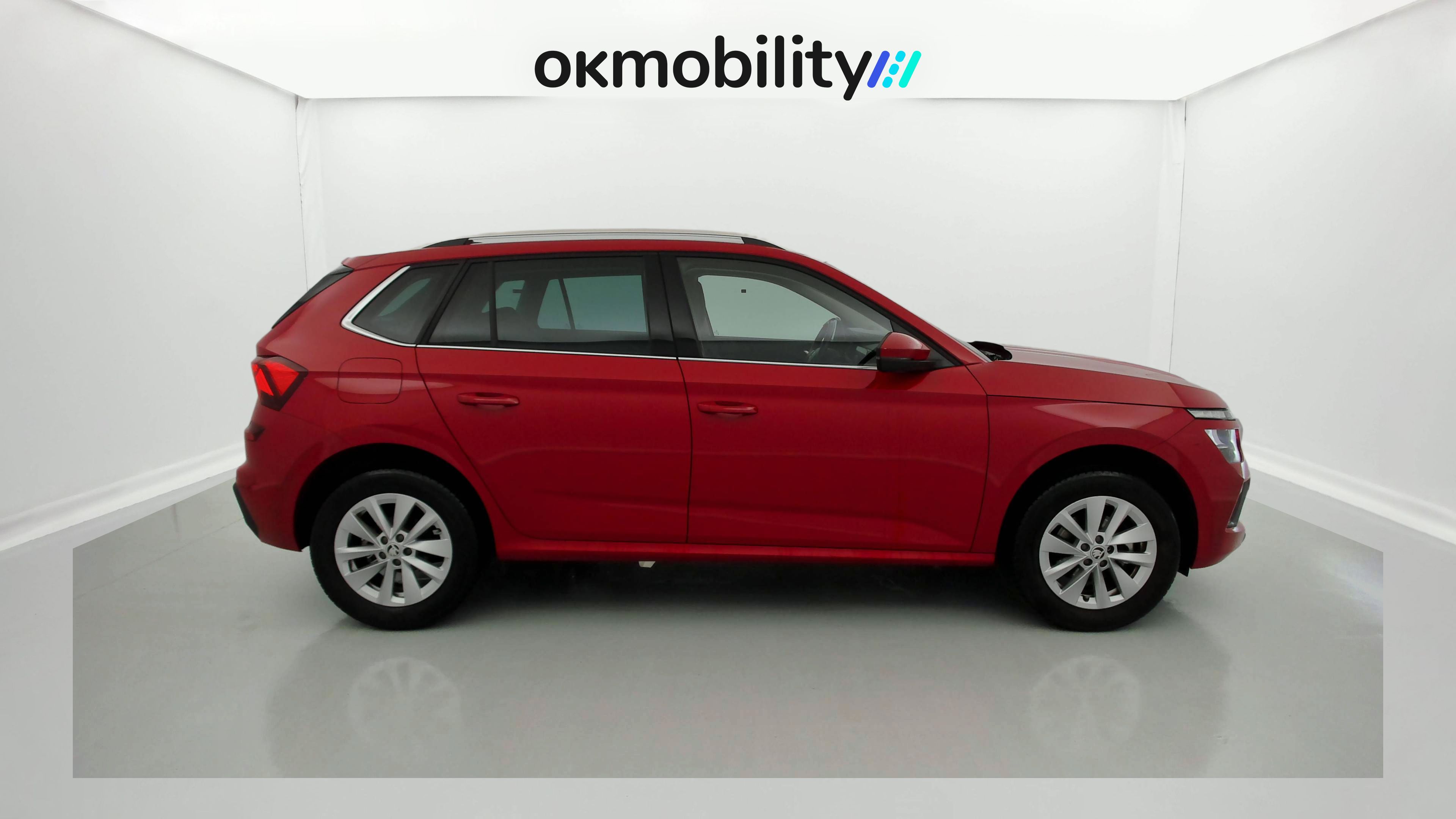 skoda kamiq selection 1.0 TSI 95 2024 rojo velvet 2