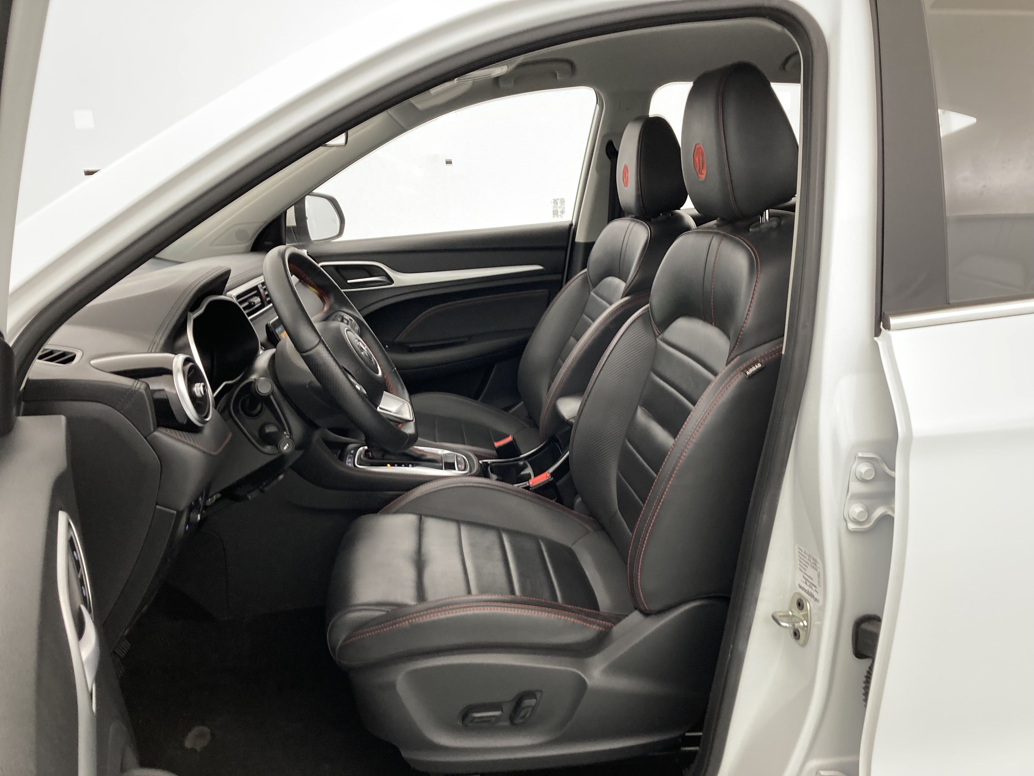 mg zs luxury 1.0 T-GDI 111 CA 2023 dover white 17