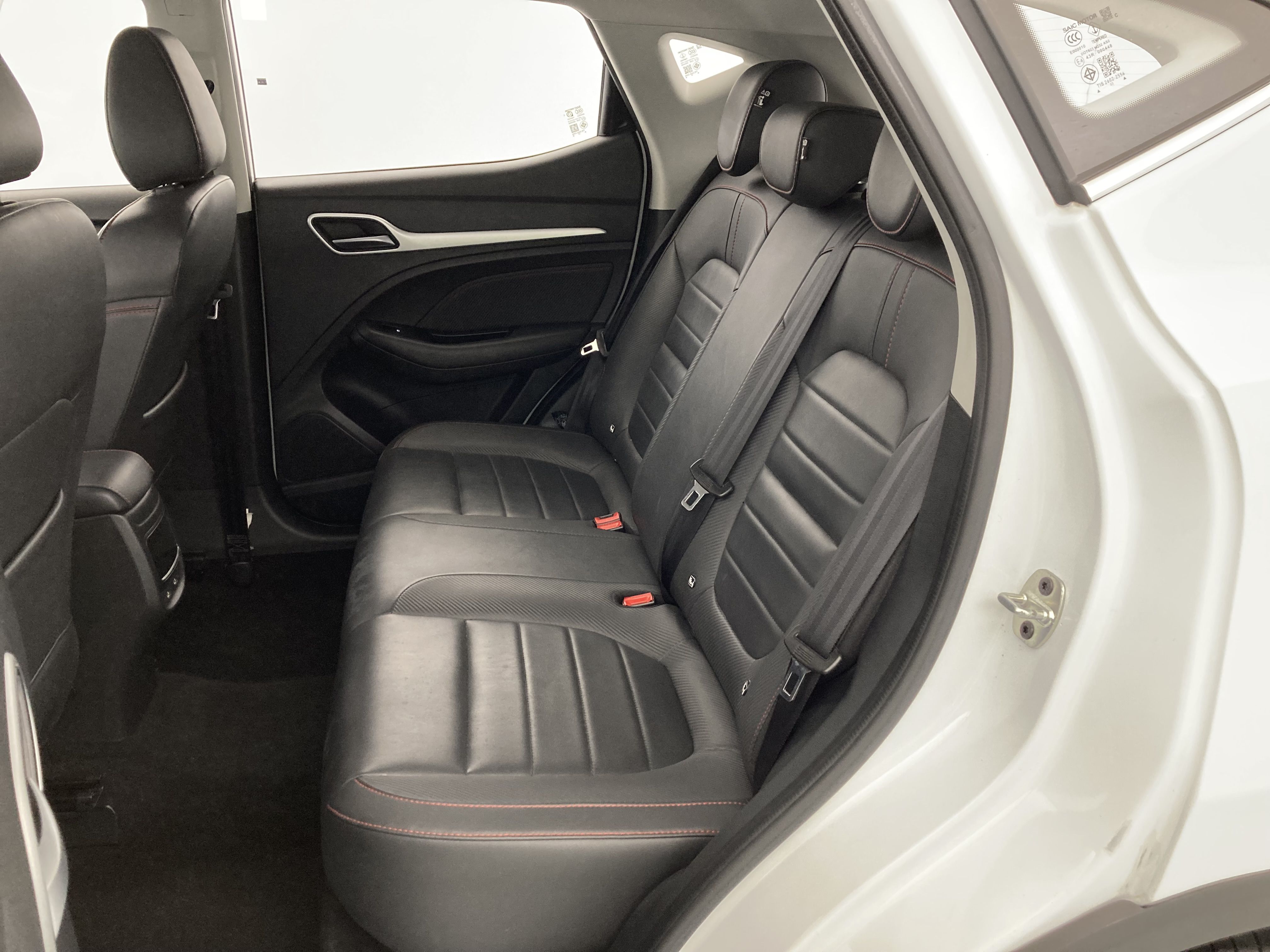 mg zs luxury 1.0 T-GDI 111 CA 2023 dover white 21