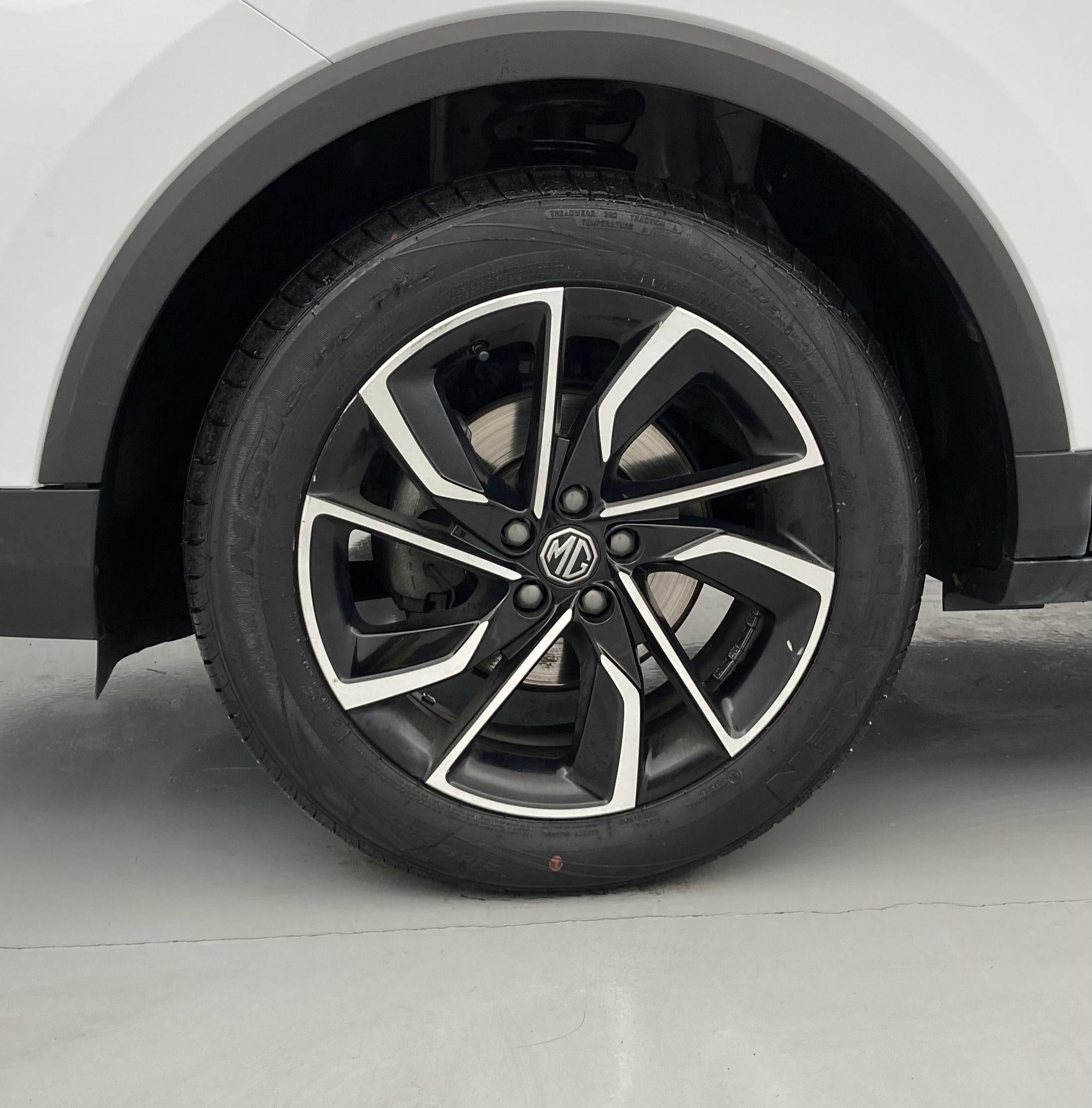 mg zs luxury 1.0 T-GDI 111 CA 2023 dover white 34