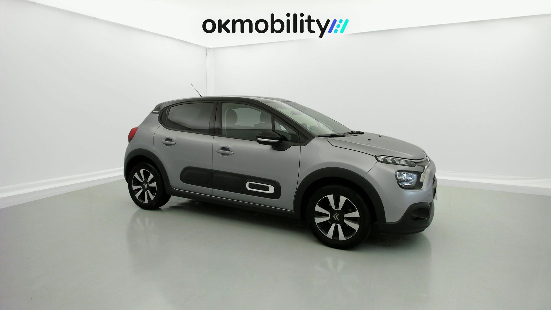 citroen c3 origin max 1.2 PURETECH 83 2024 gris acero / negro 2