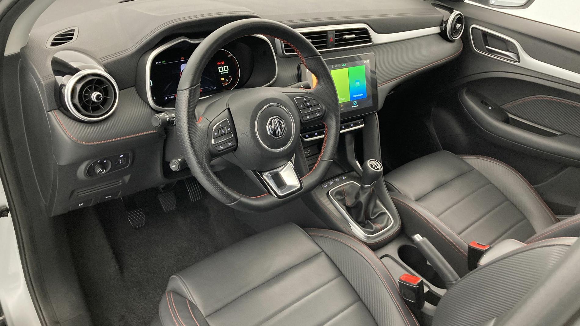 mg zs luxury 1.5 VTI-TECH 106 2023 silver 16