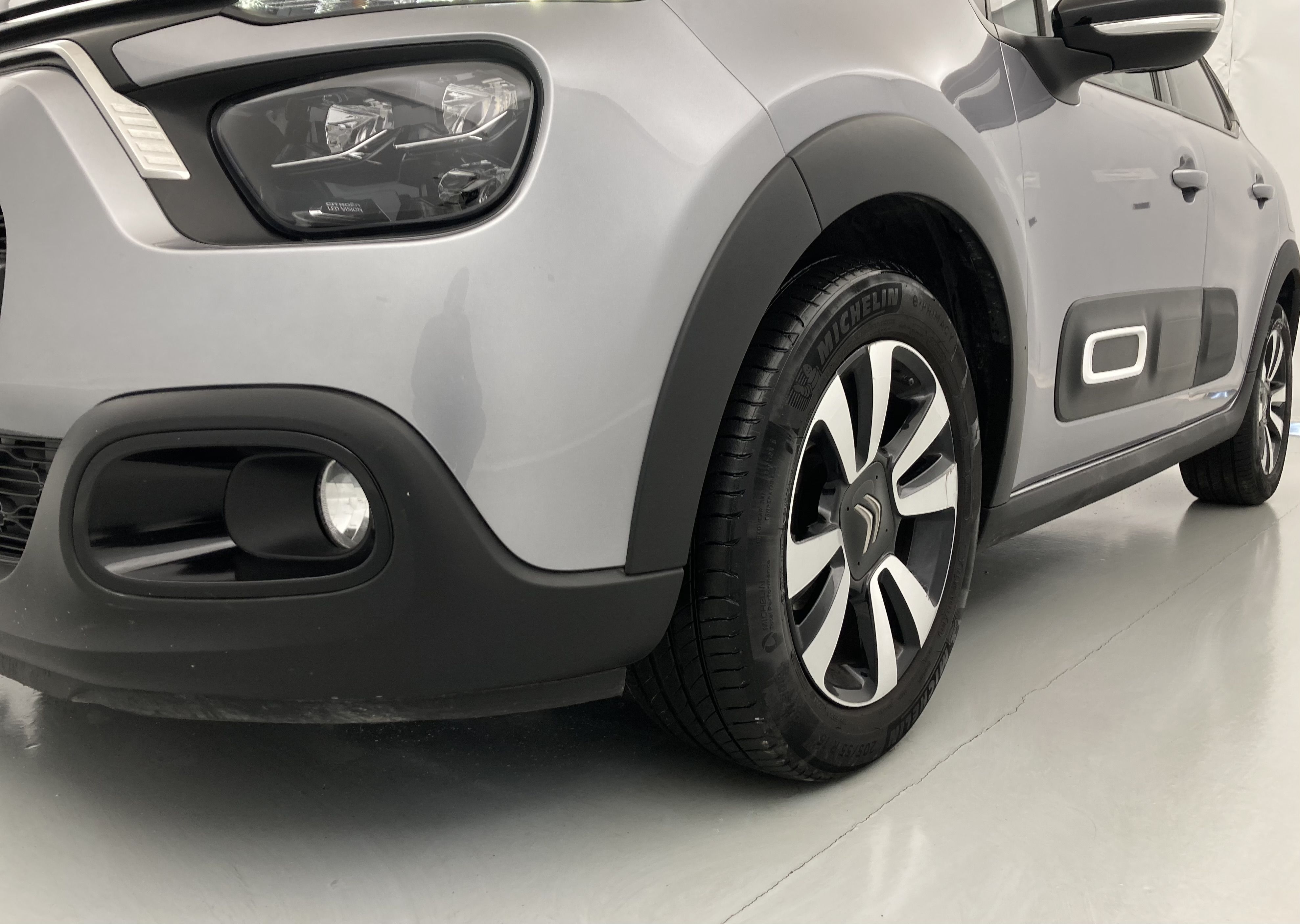 citroen c3 origin max 1.2 PURETECH 83 2024 gris acero / negro 24
