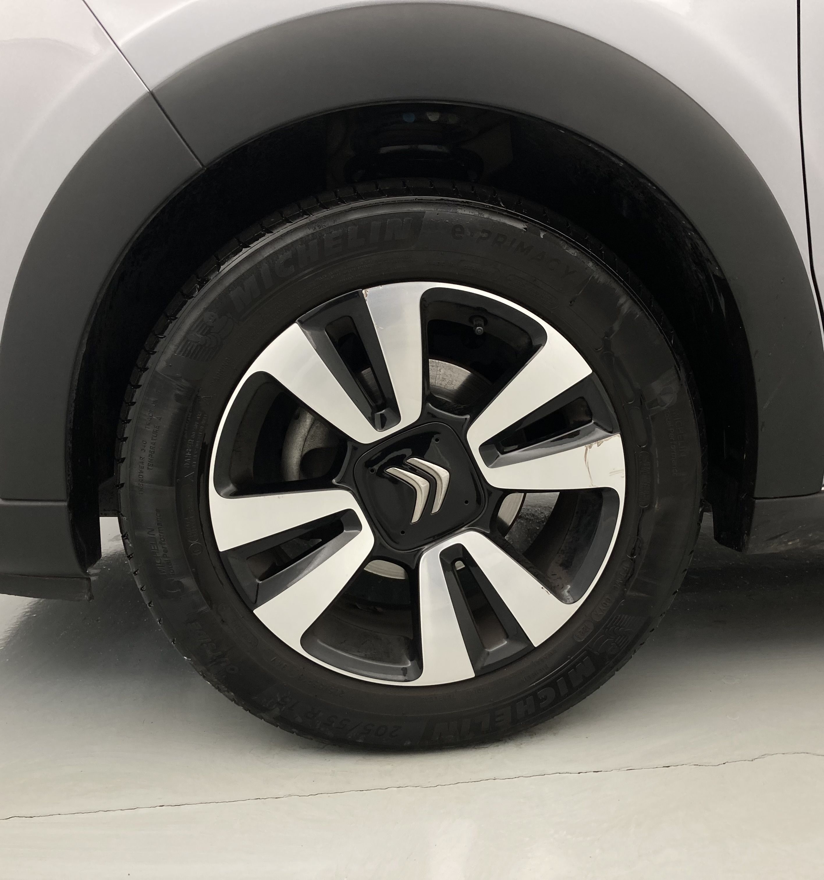 citroen c3 origin max 1.2 PURETECH 83 2024 gris acero / negro 25