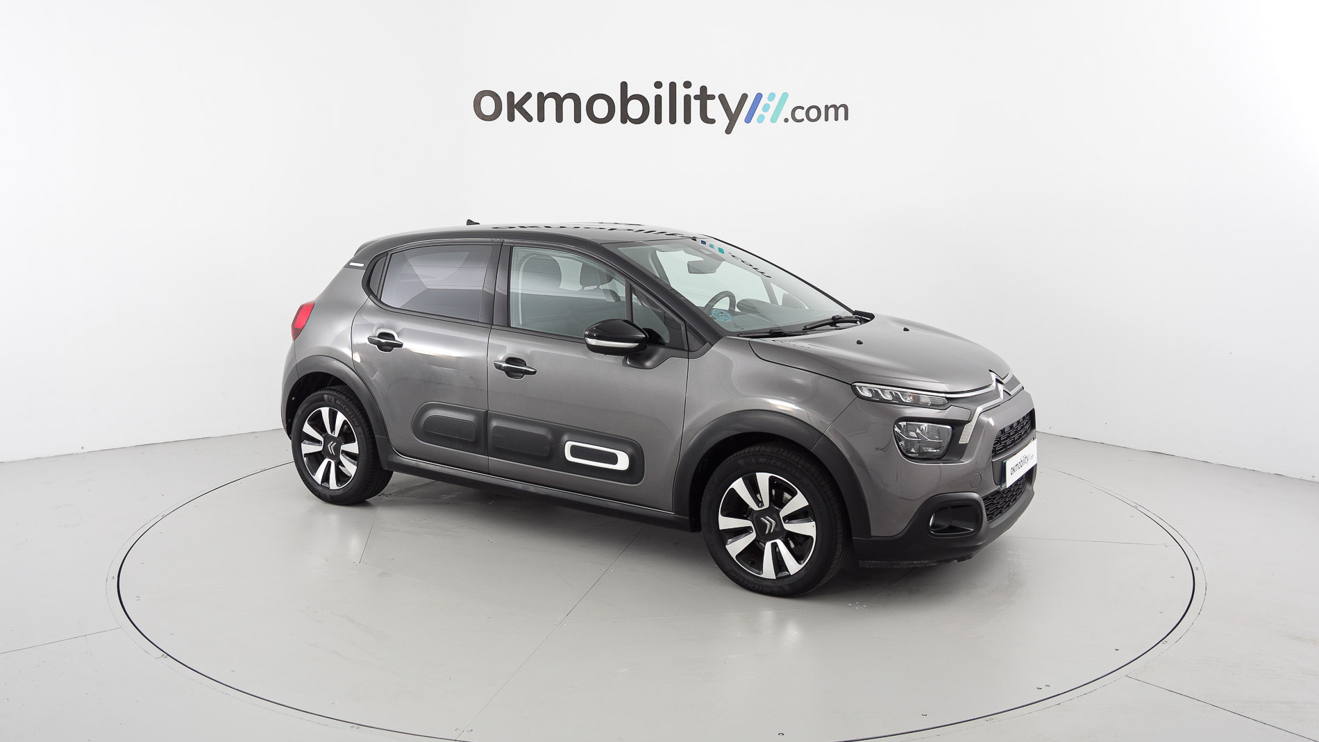 citroen c3 origin max 1.2 PURETECH 83 2024 gris platino / negro 2