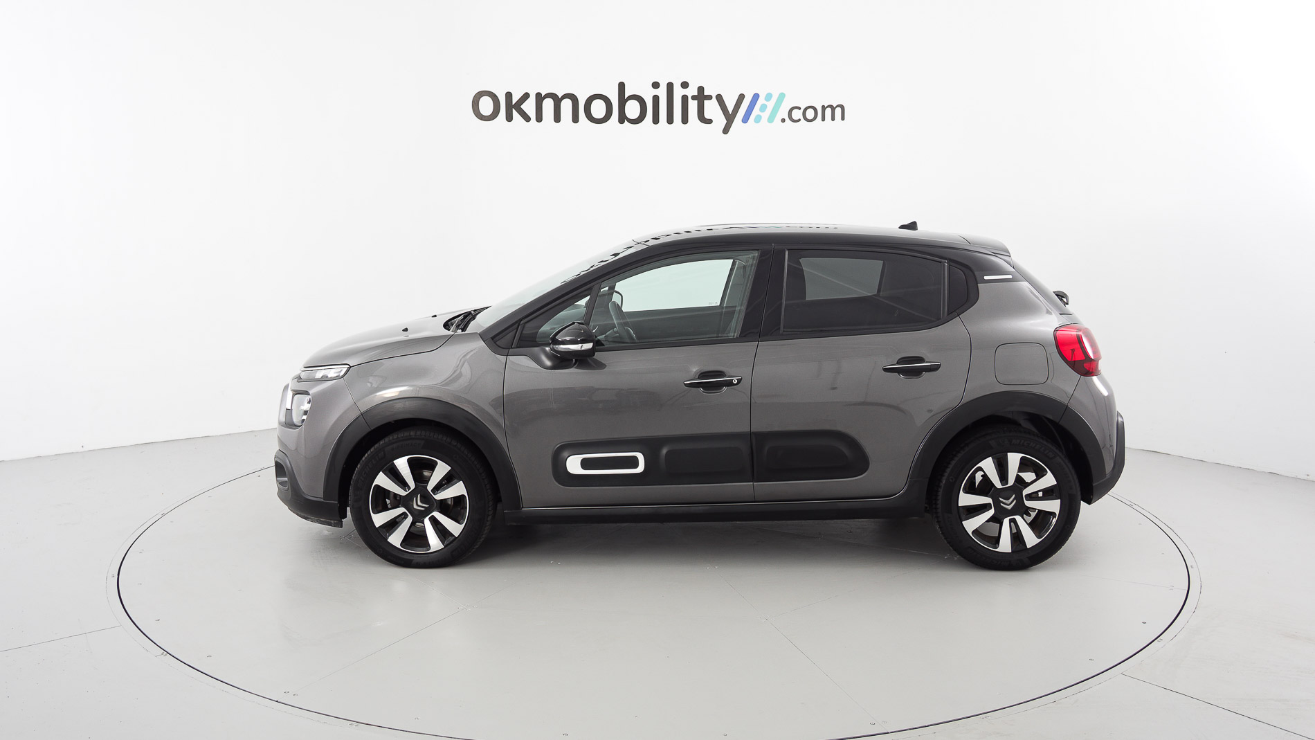 citroen c3 origin max 1.2 PURETECH 83 2024 gris platino / negro 8