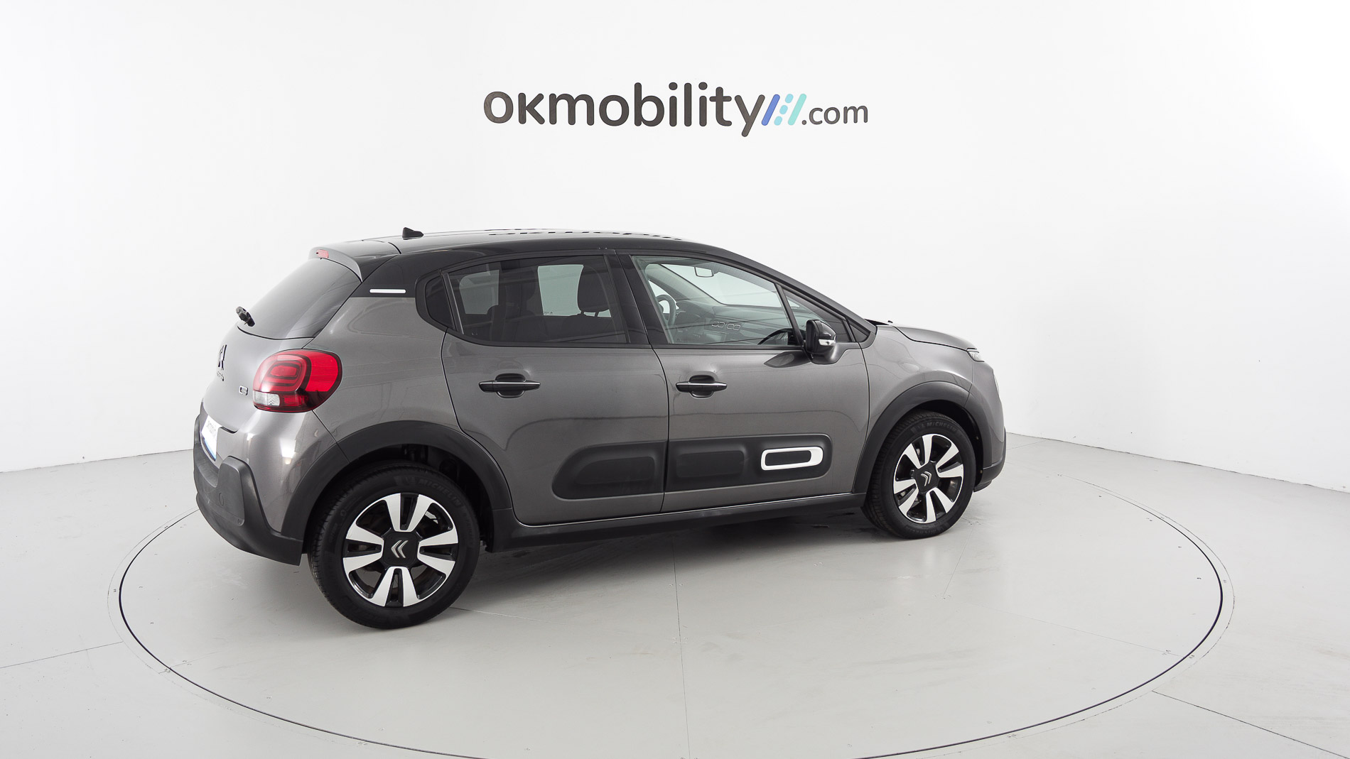 citroen c3 origin max 1.2 PURETECH 83 2024 gris platino / negro 13